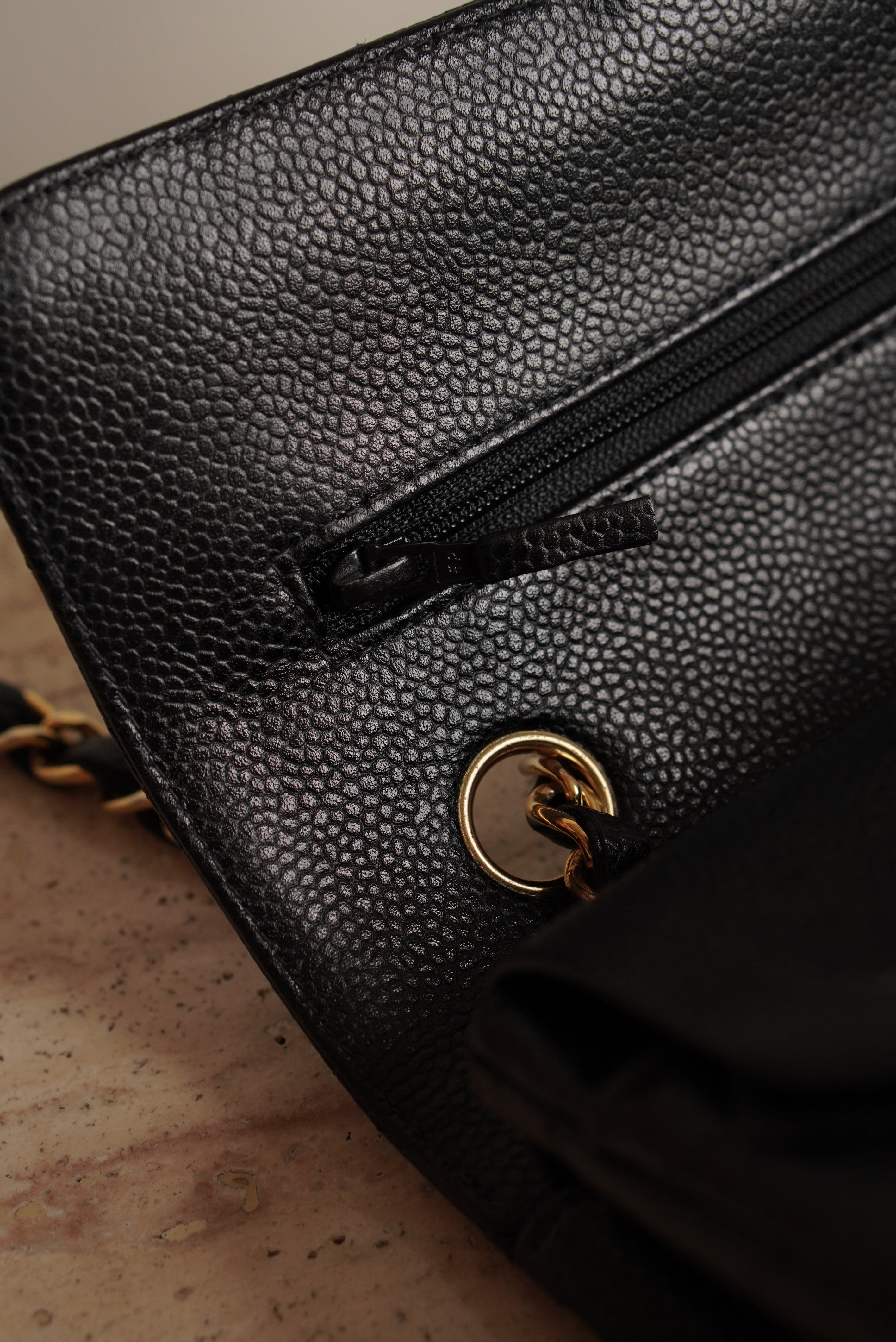 CHANEL CLASSIC SMALL DOUBLE FLAP | BLACK