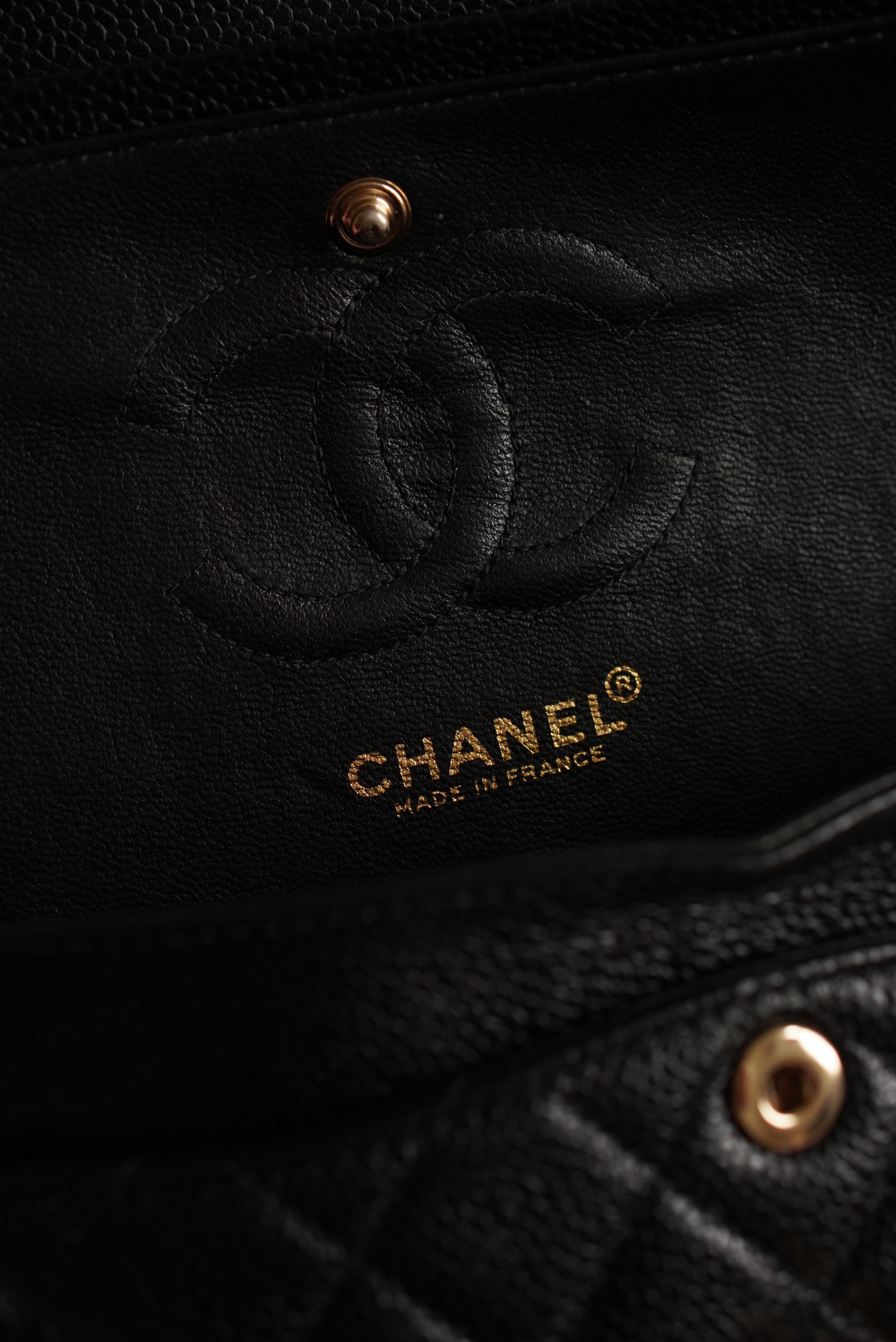 CHANEL CLASSIC SMALL DOUBLE FLAP | BLACK
