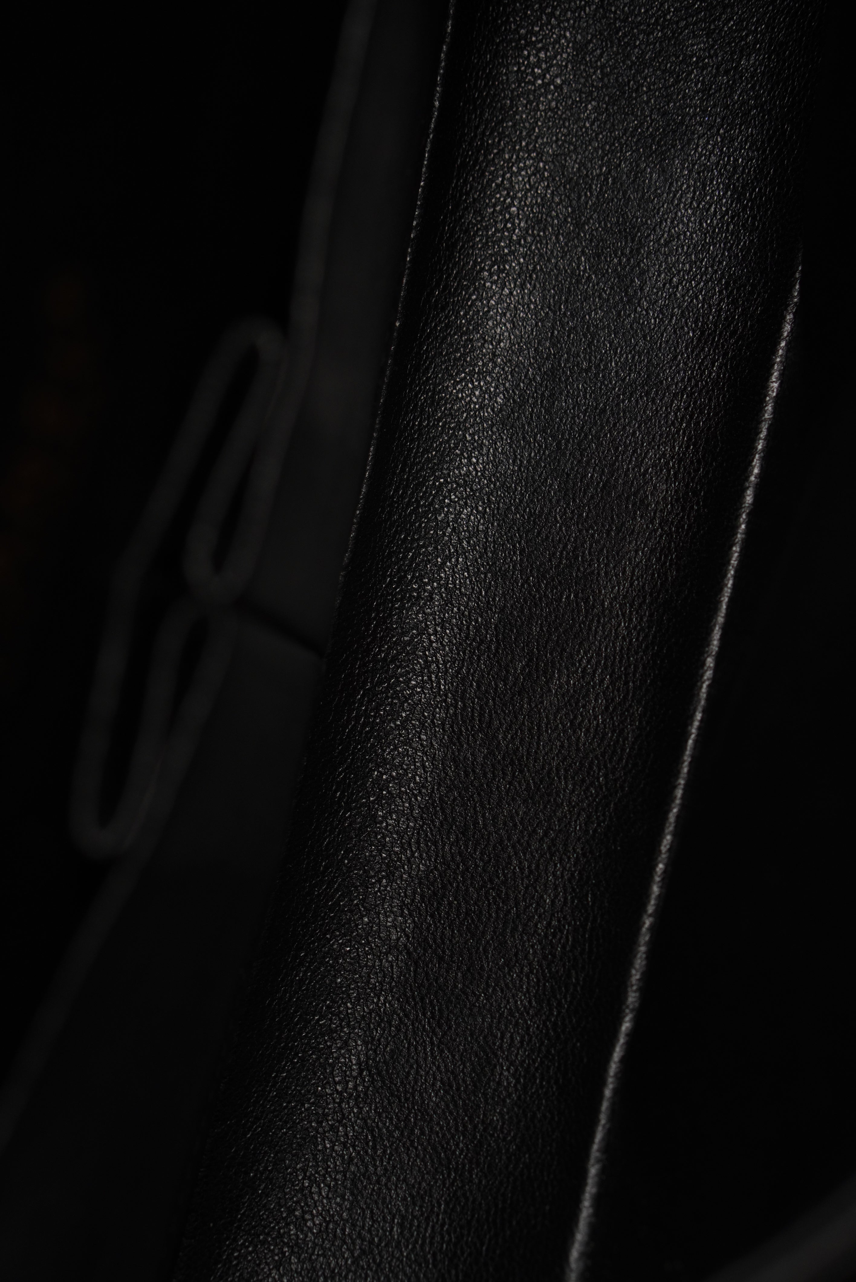 CHANEL CLASSIC SMALL DOUBLE FLAP | BLACK