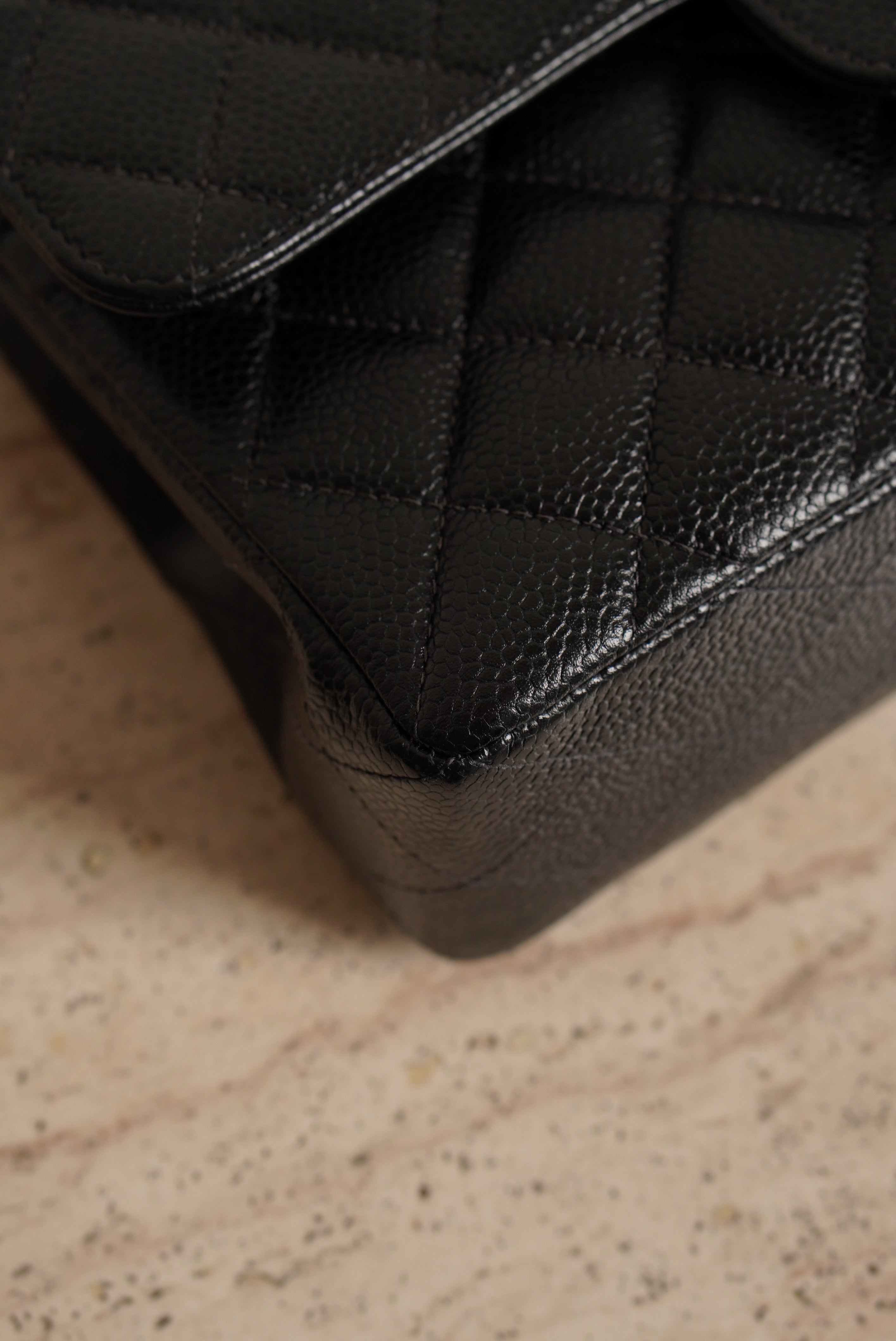 CHANEL CLASSIC SMALL DOUBLE FLAP | BLACK
