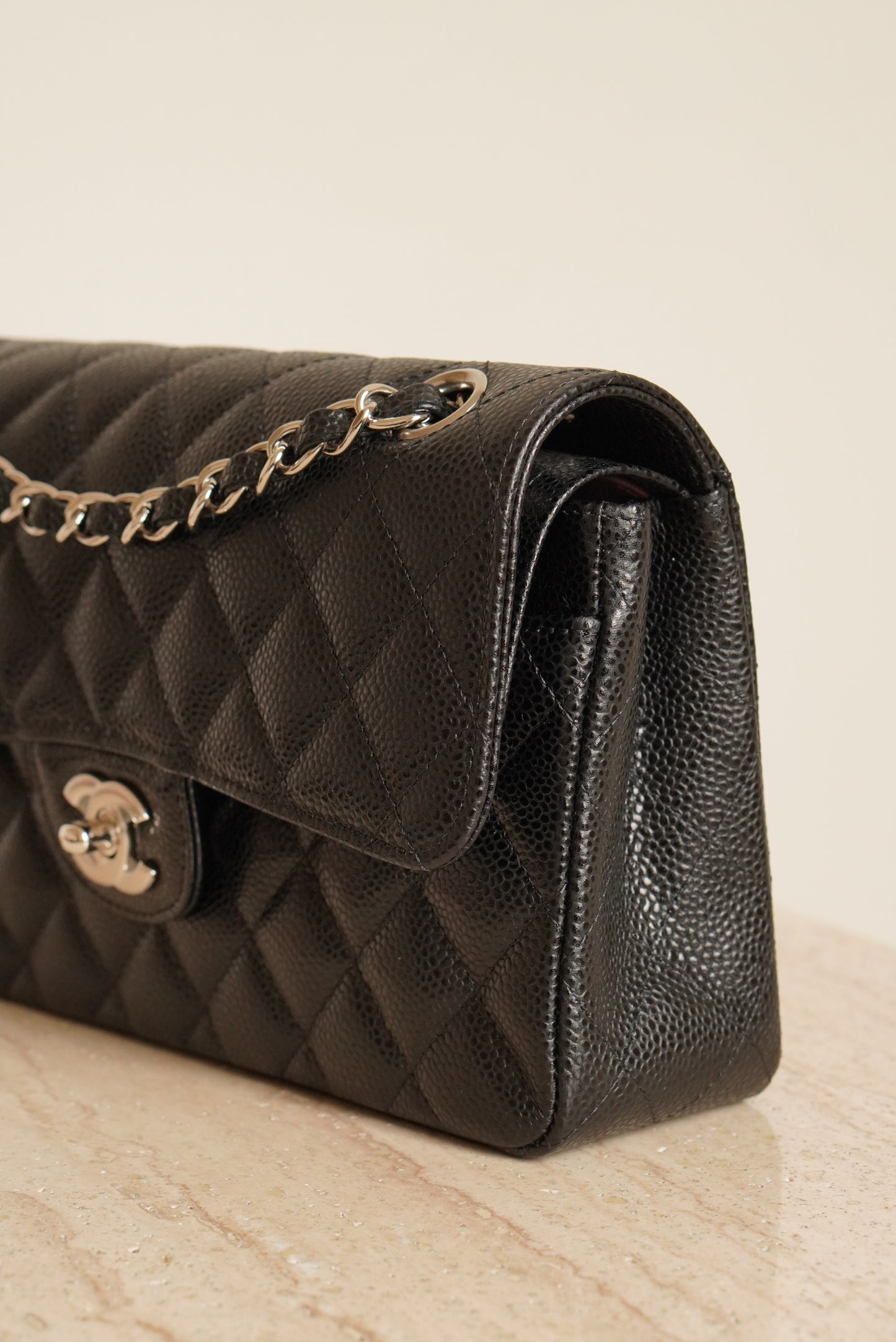 CHANEL CLASSIC SMALL DOUBLE FLAP | BLACK