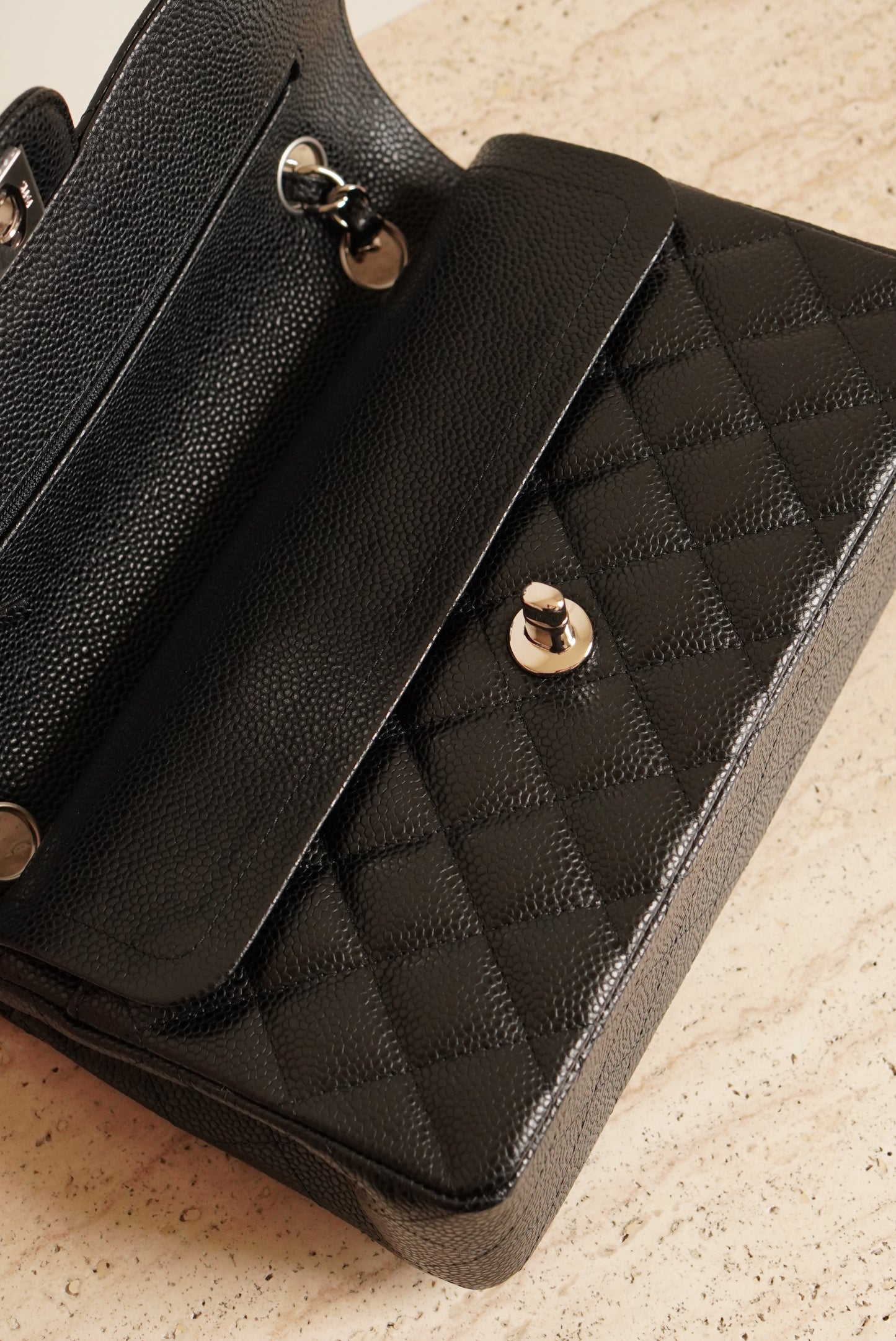 CHANEL CLASSIC SMALL DOUBLE FLAP | BLACK