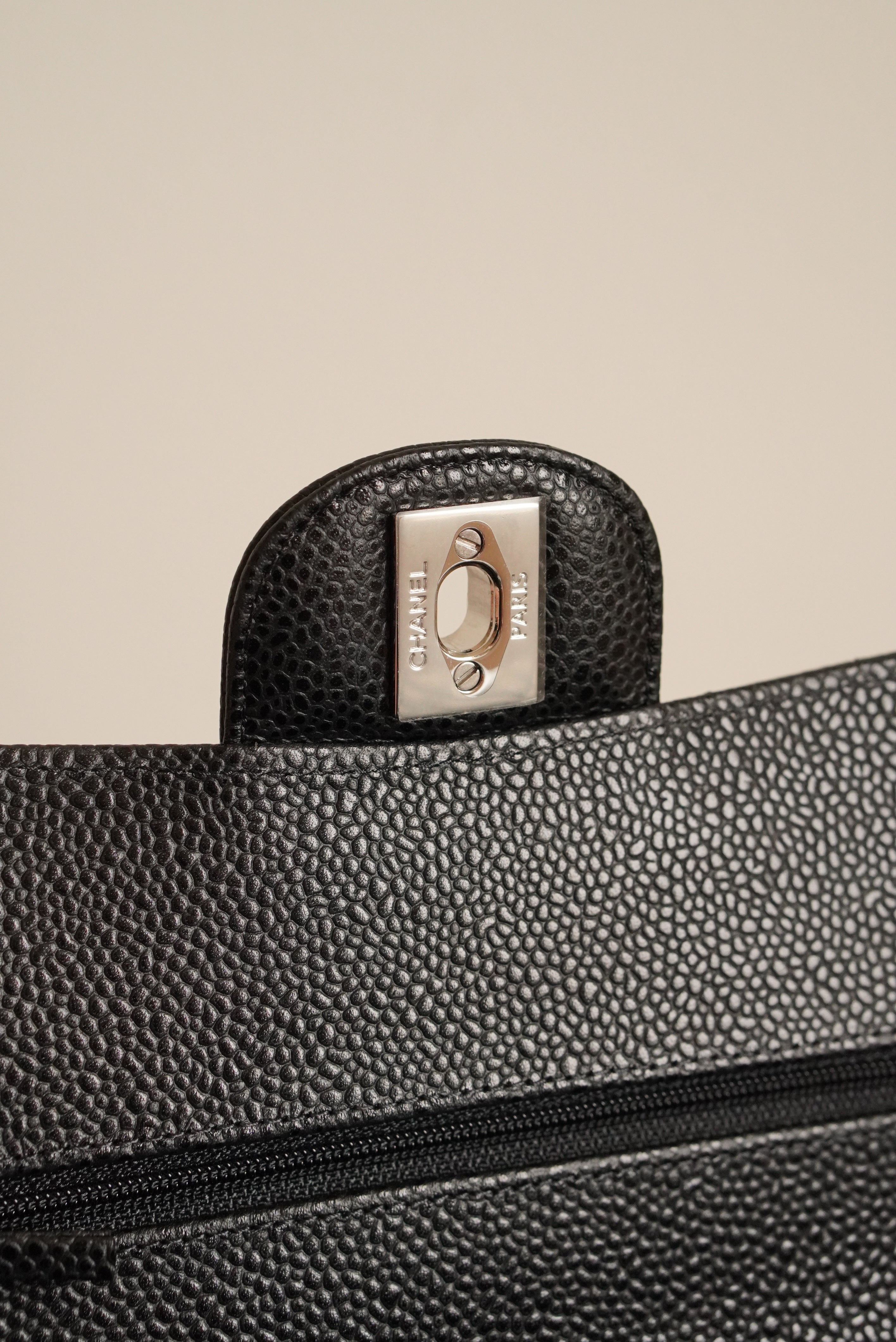 CHANEL CLASSIC SMALL DOUBLE FLAP | BLACK