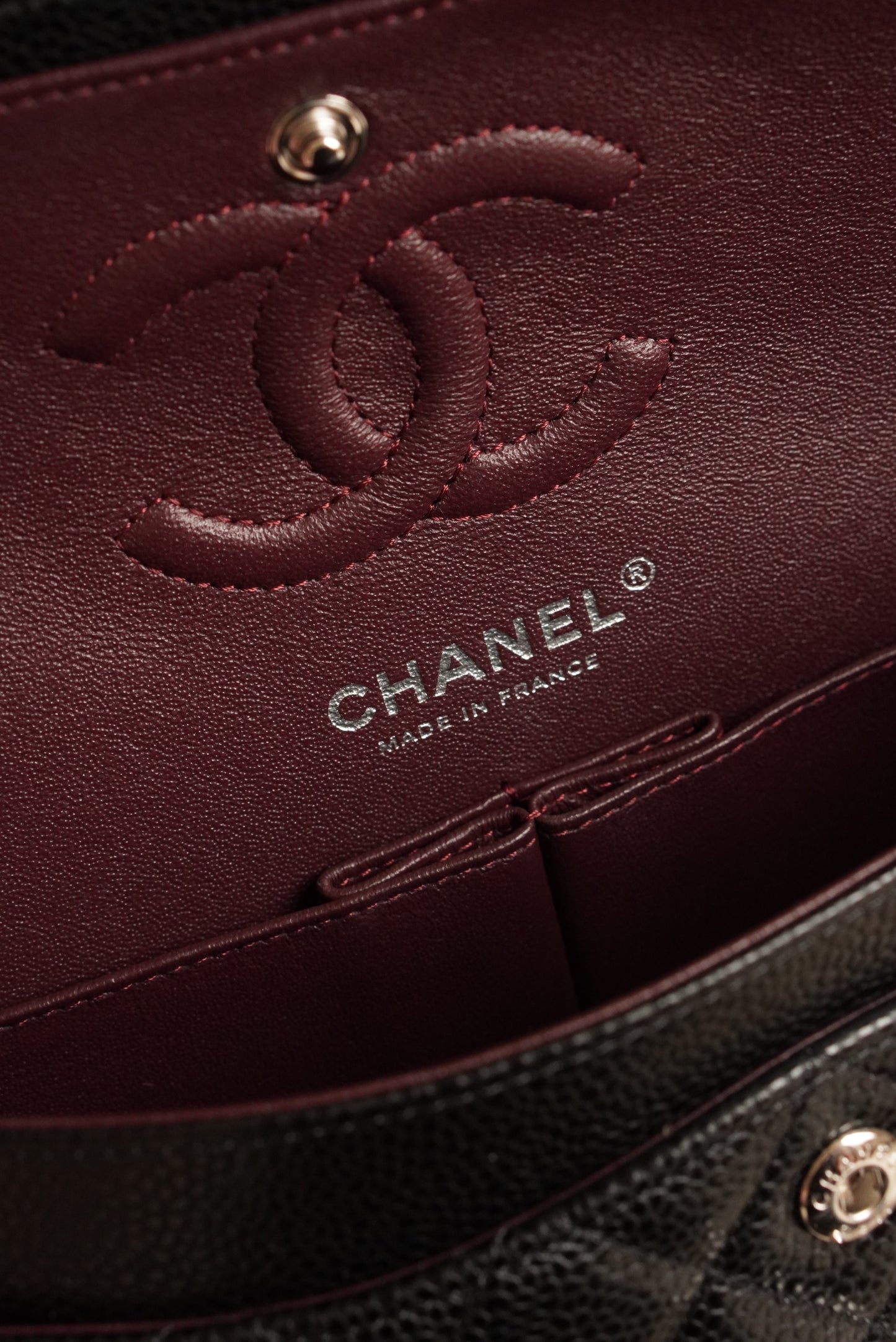 CHANEL CLASSIC SMALL DOUBLE FLAP | BLACK