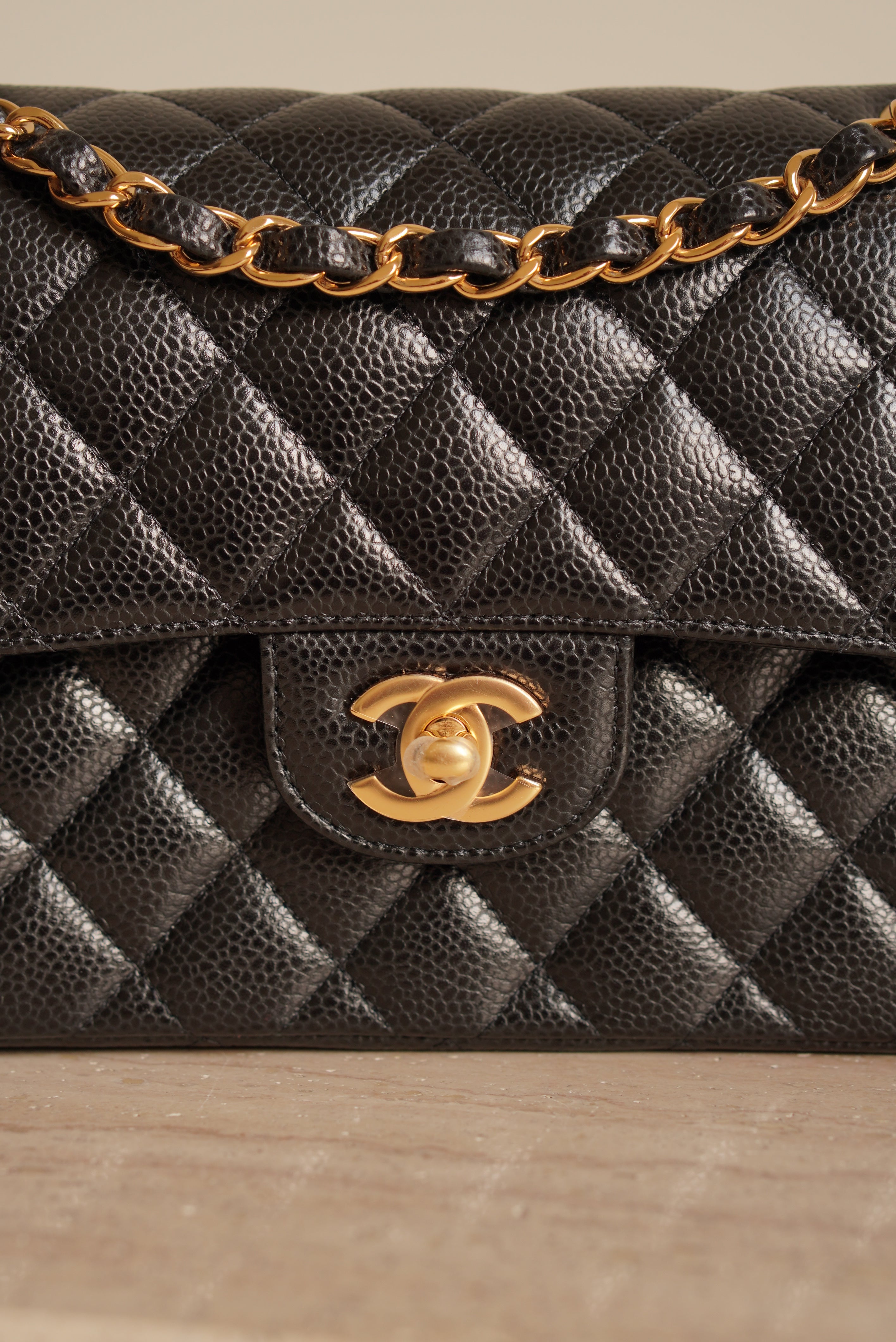 CHANEL CLASSIC SMALL DOUBLE FLAP | BLACK