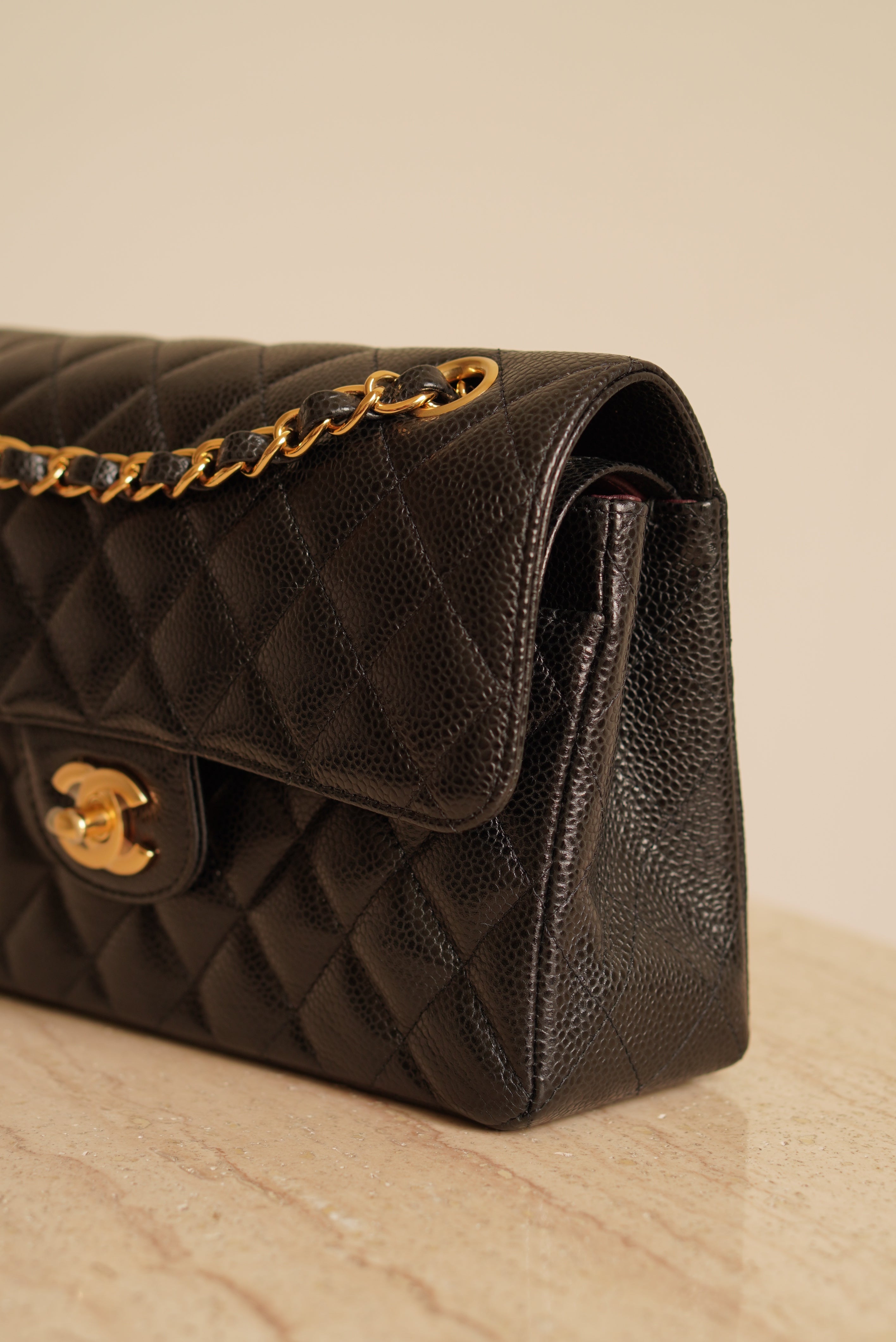 CHANEL CLASSIC SMALL DOUBLE FLAP | BLACK