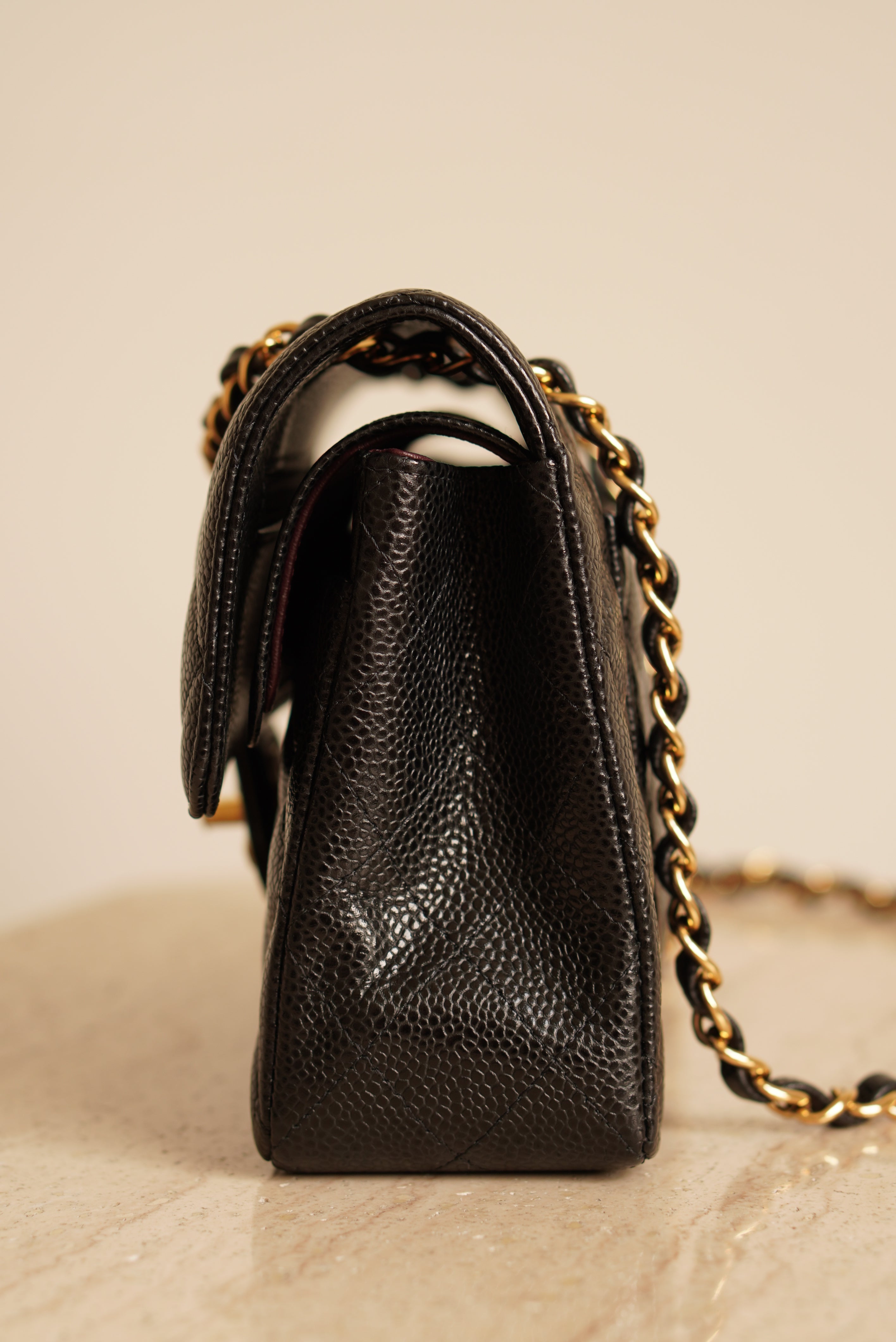 CHANEL CLASSIC SMALL DOUBLE FLAP | BLACK
