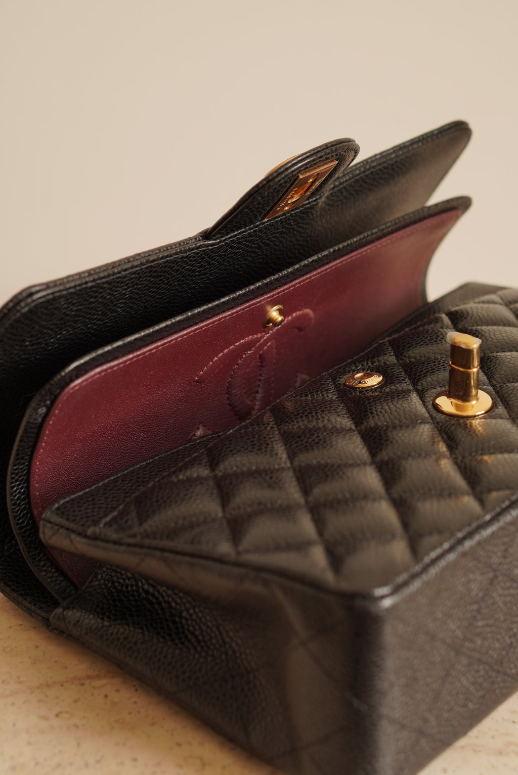 CHANEL CLASSIC SMALL DOUBLE FLAP | BLACK