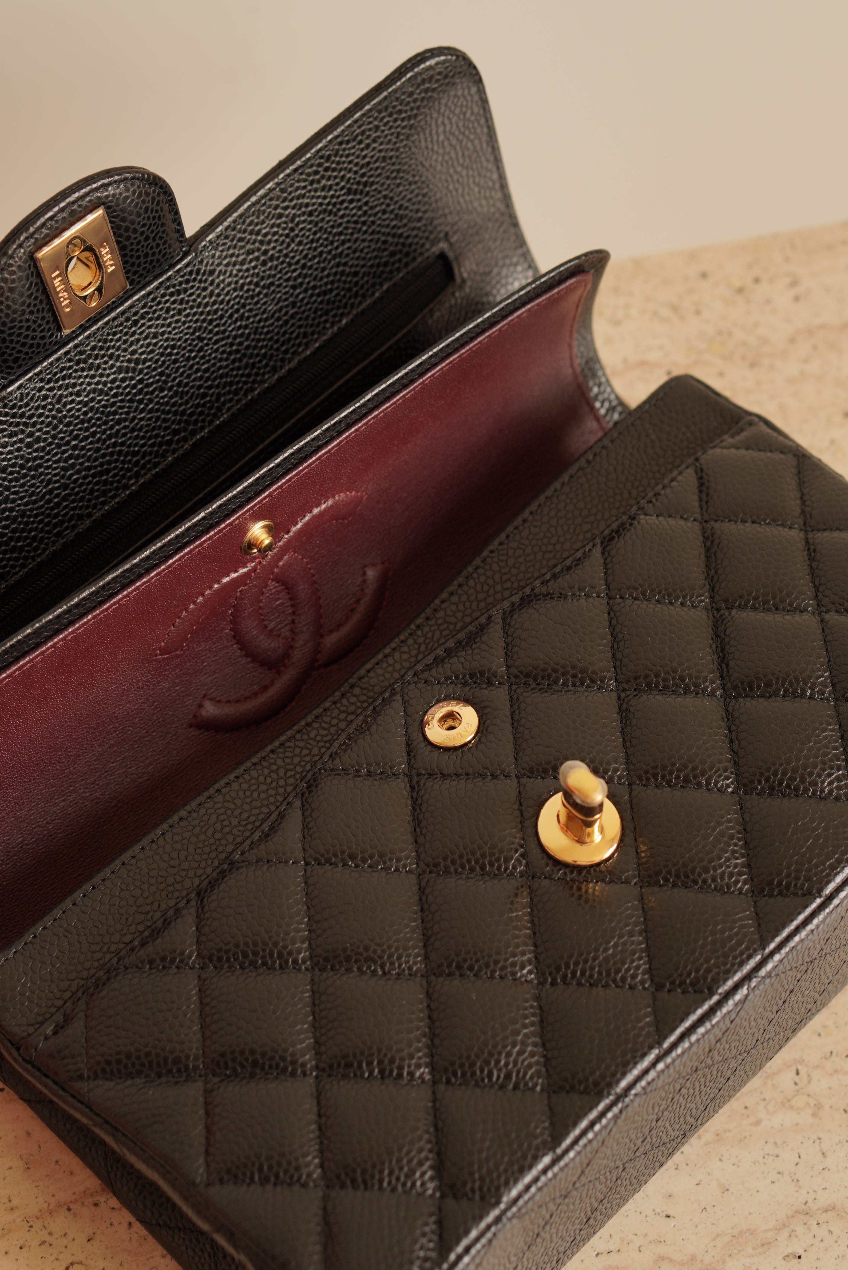 CHANEL CLASSIC SMALL DOUBLE FLAP | BLACK