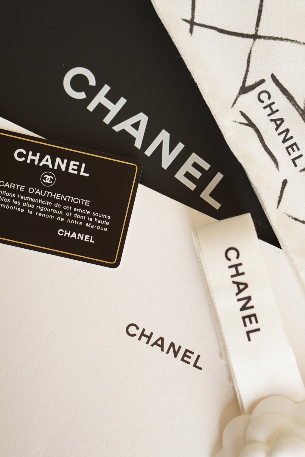 CHANEL CLASSIC SMALL DOUBLE FLAP | BLACK