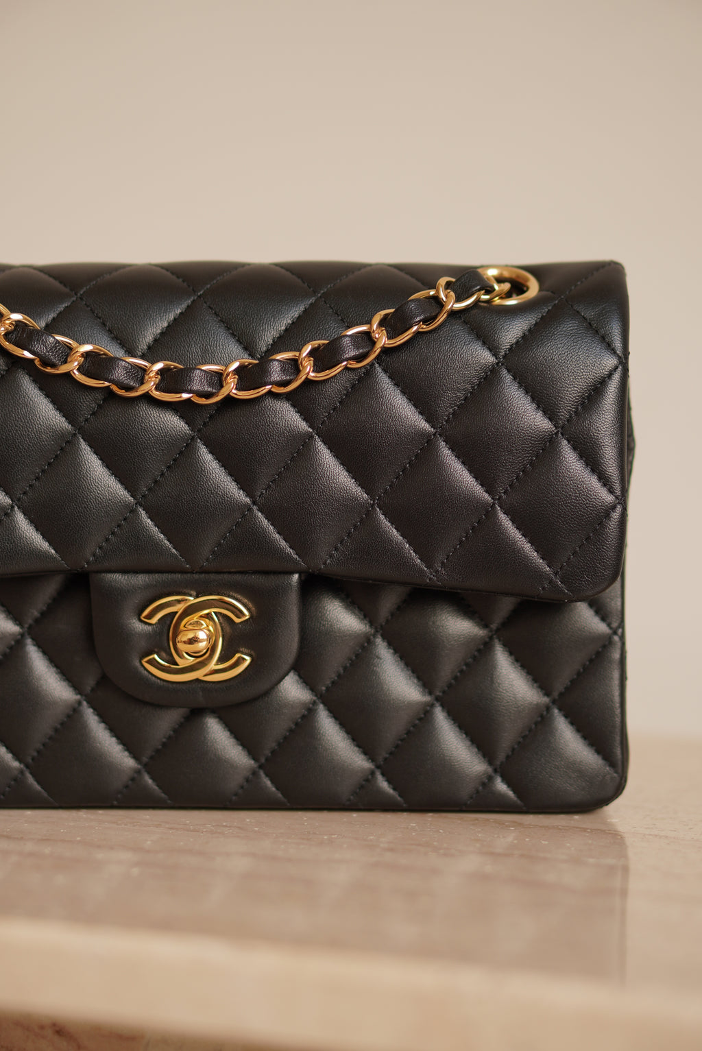 CHANEL CLASSIC SMALL DOUBLE FLAP | BLACK