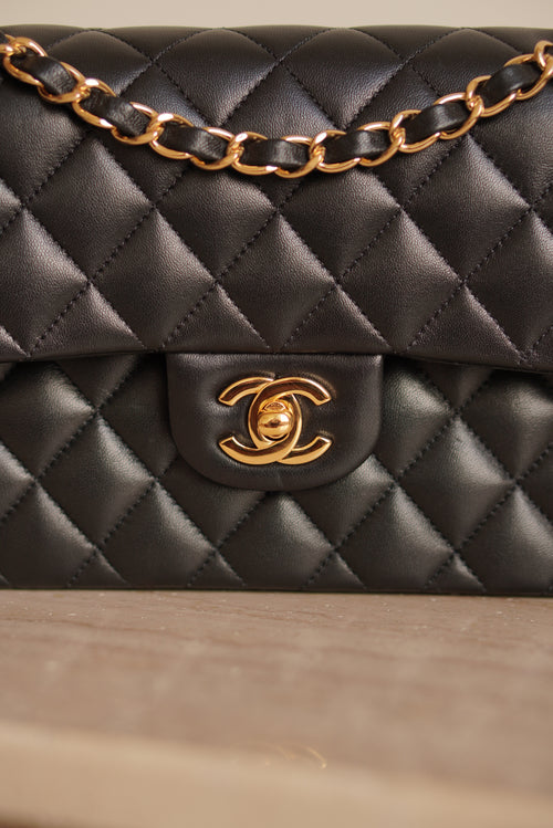 CHANEL CLASSIC SMALL DOUBLE FLAP | BLACK