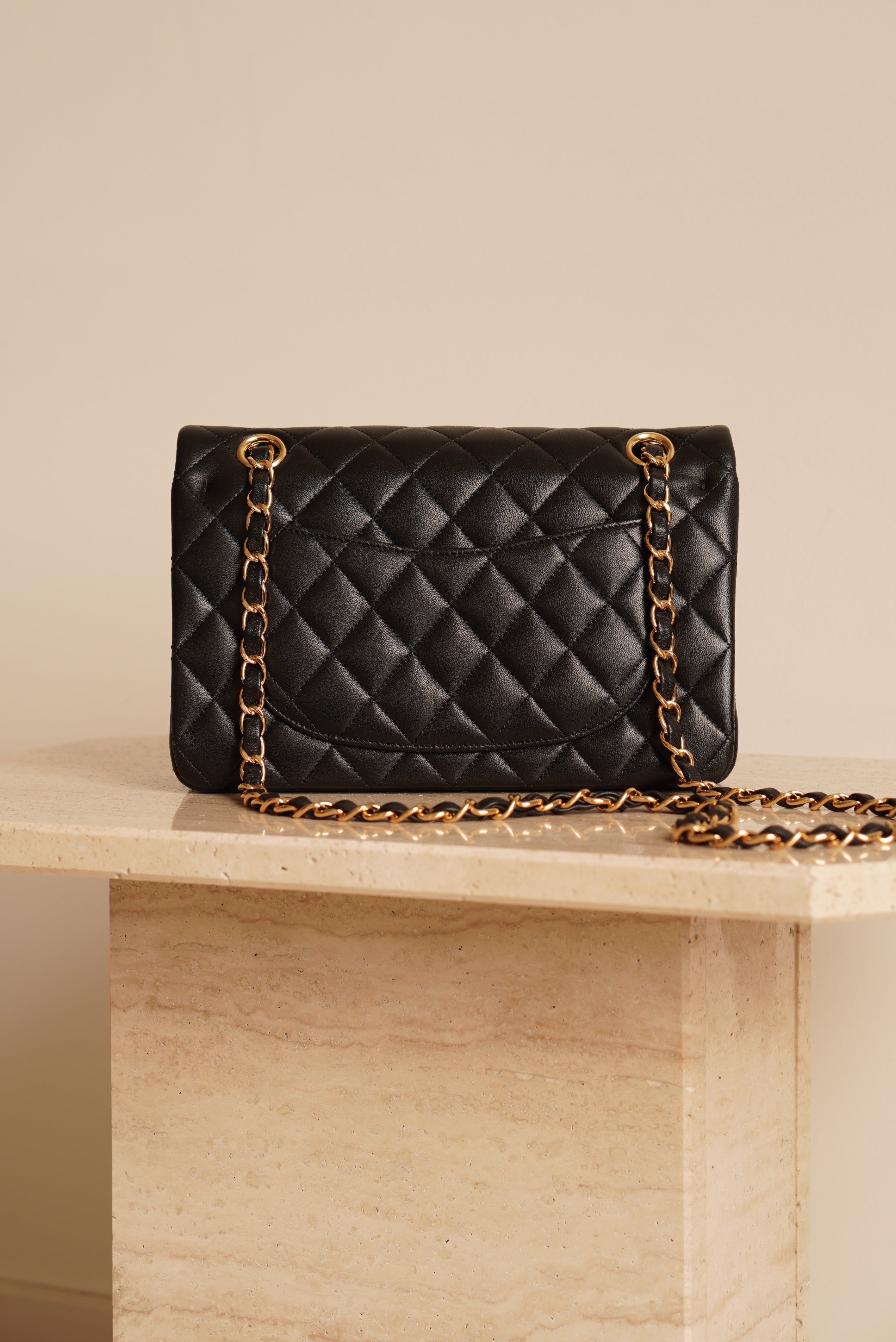 CHANEL CLASSIC SMALL DOUBLE FLAP | BLACK