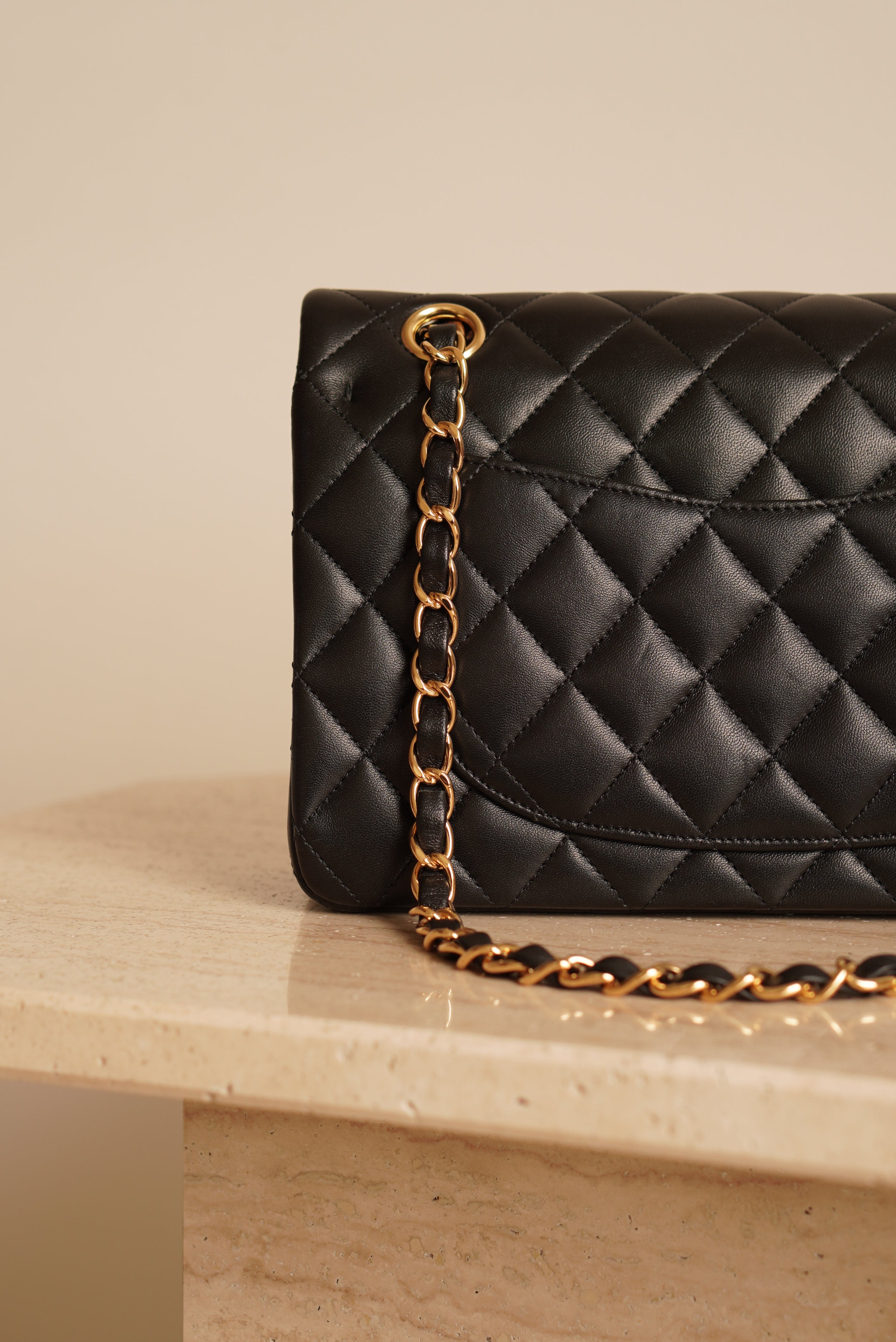 CHANEL CLASSIC SMALL DOUBLE FLAP | BLACK