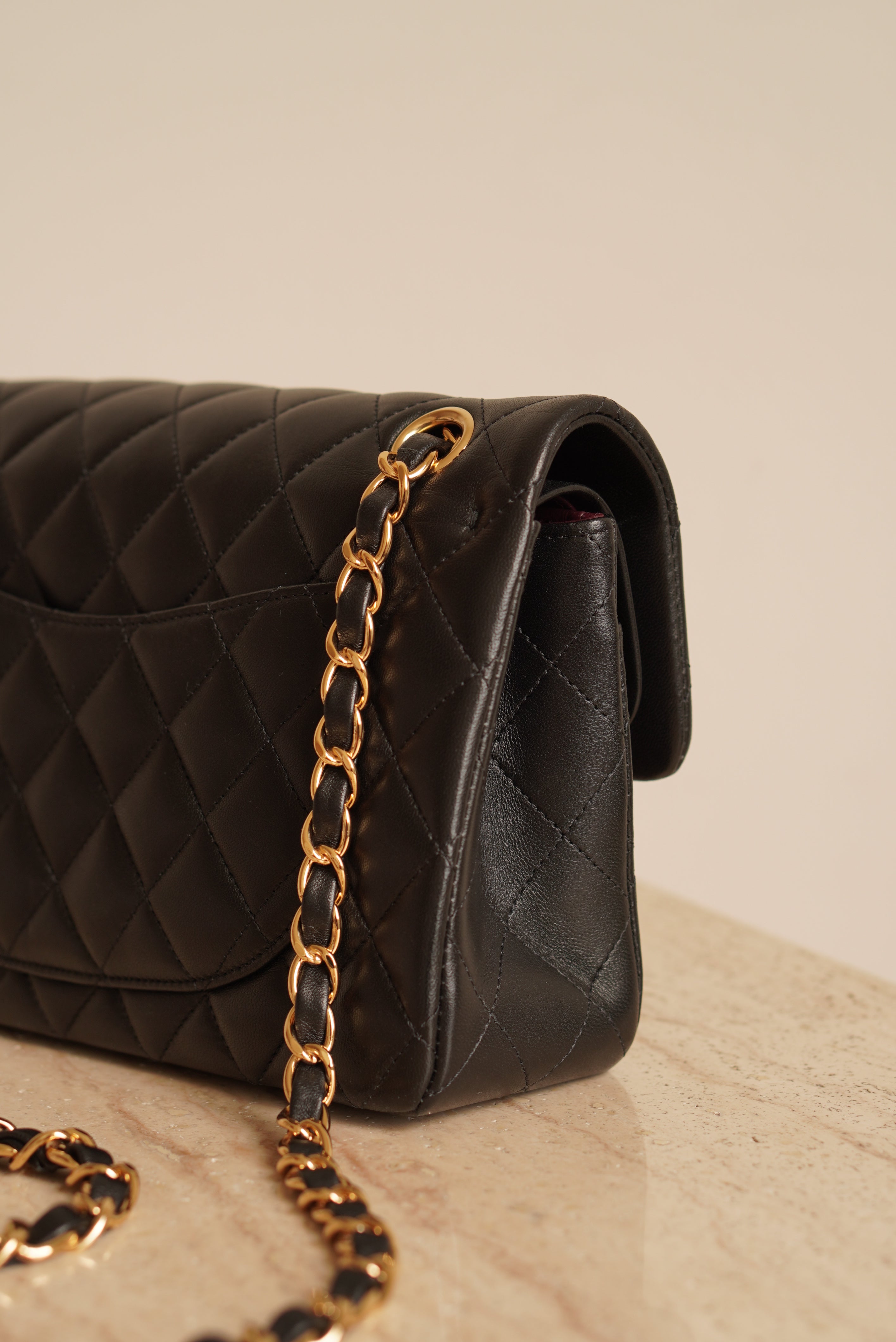 CHANEL CLASSIC SMALL DOUBLE FLAP | BLACK