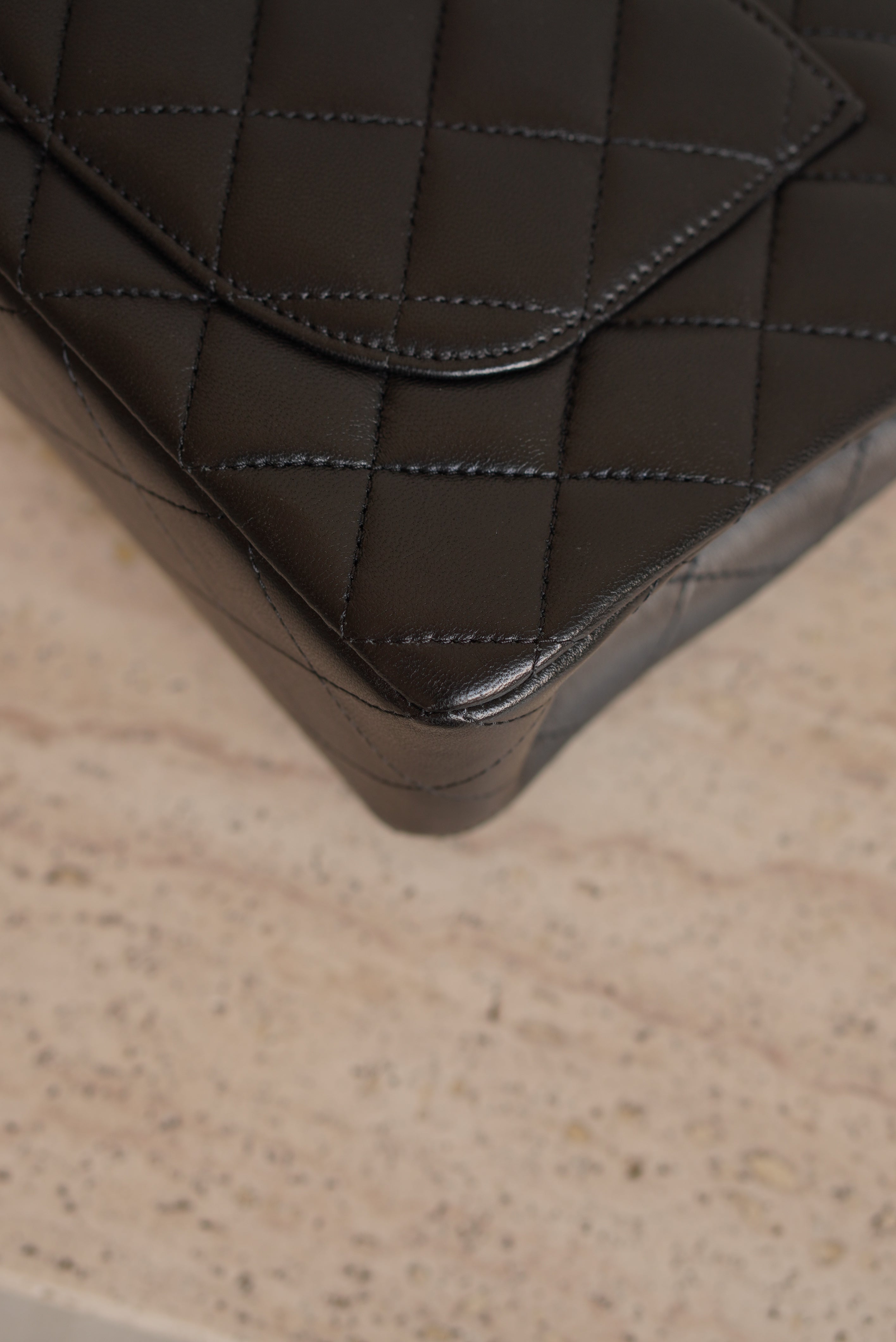 CHANEL CLASSIC SMALL DOUBLE FLAP | BLACK