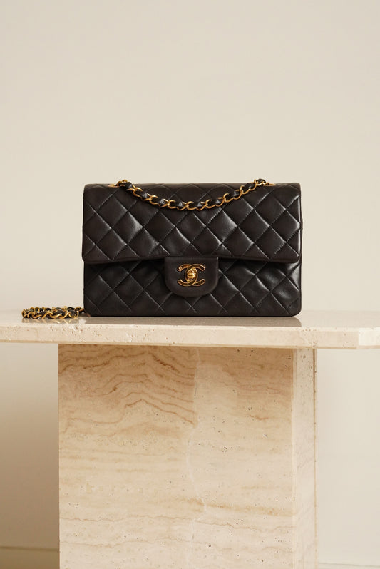 CHANEL CLASSIC SMALL DOUBLE FLAP | BLACK