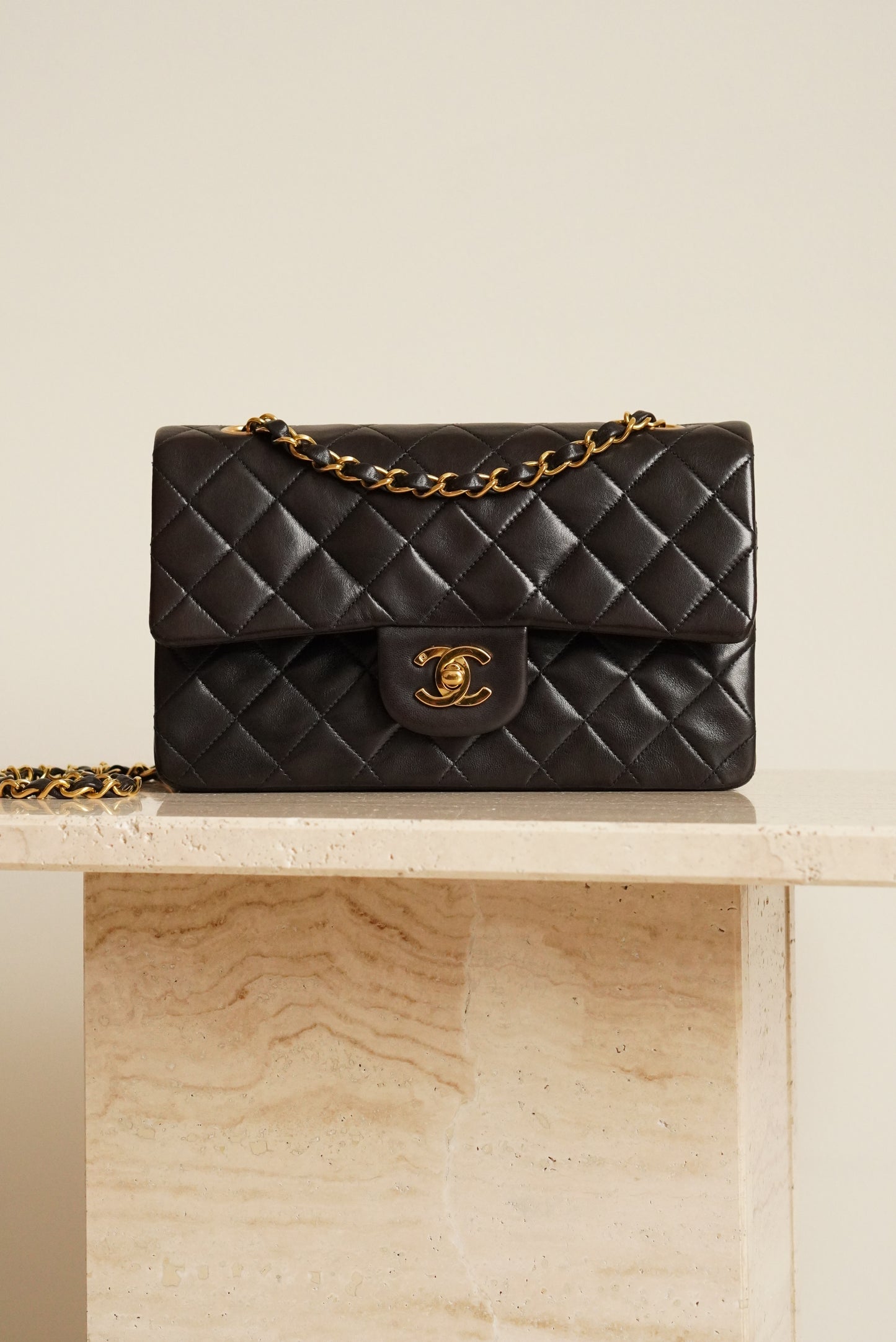 CHANEL CLASSIC SMALL DOUBLE FLAP | BLACK