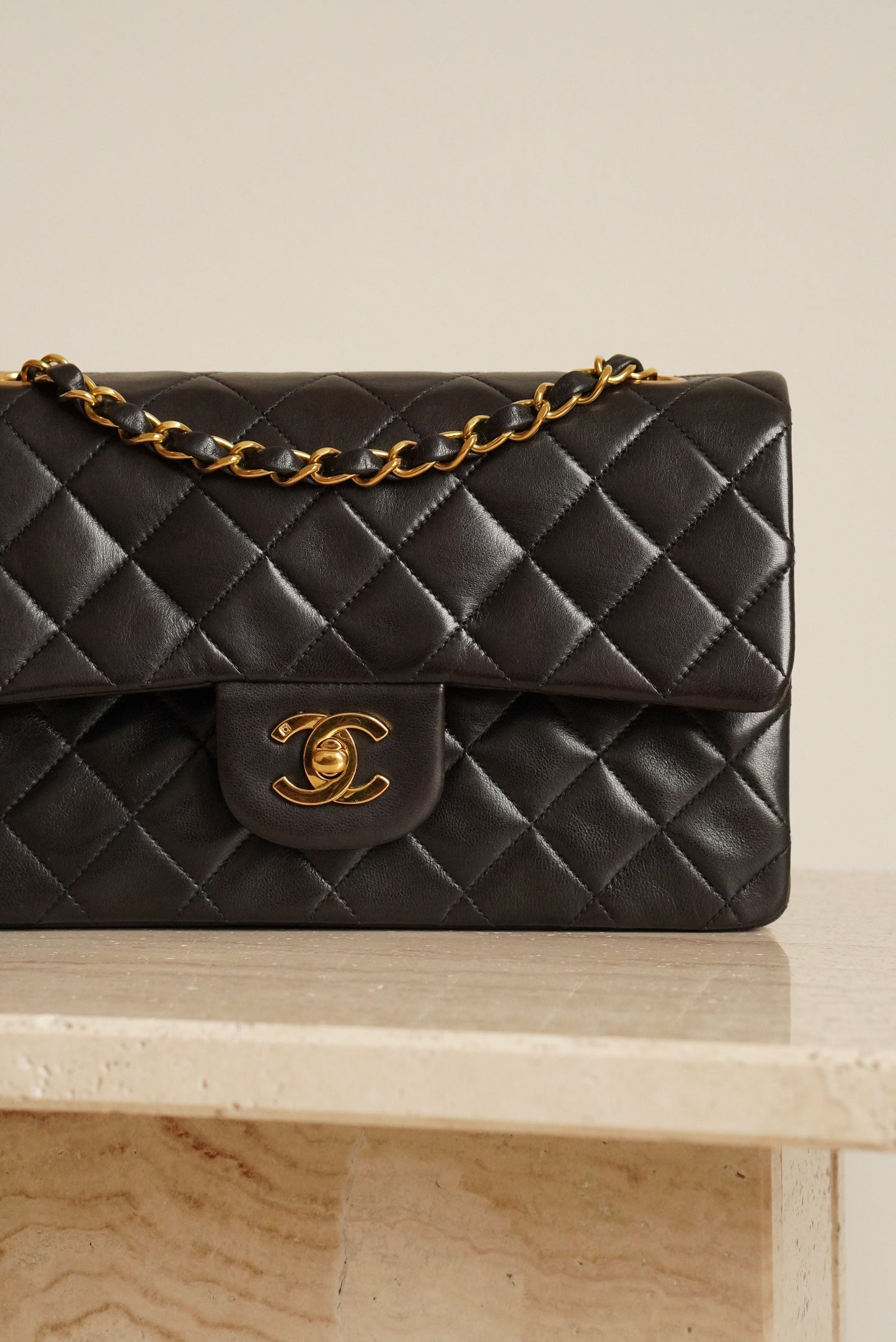 CHANEL CLASSIC SMALL DOUBLE FLAP | BLACK