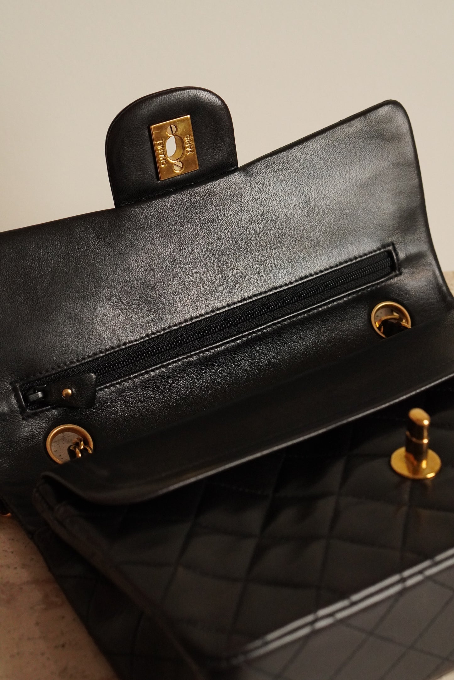 CHANEL CLASSIC SMALL DOUBLE FLAP | BLACK