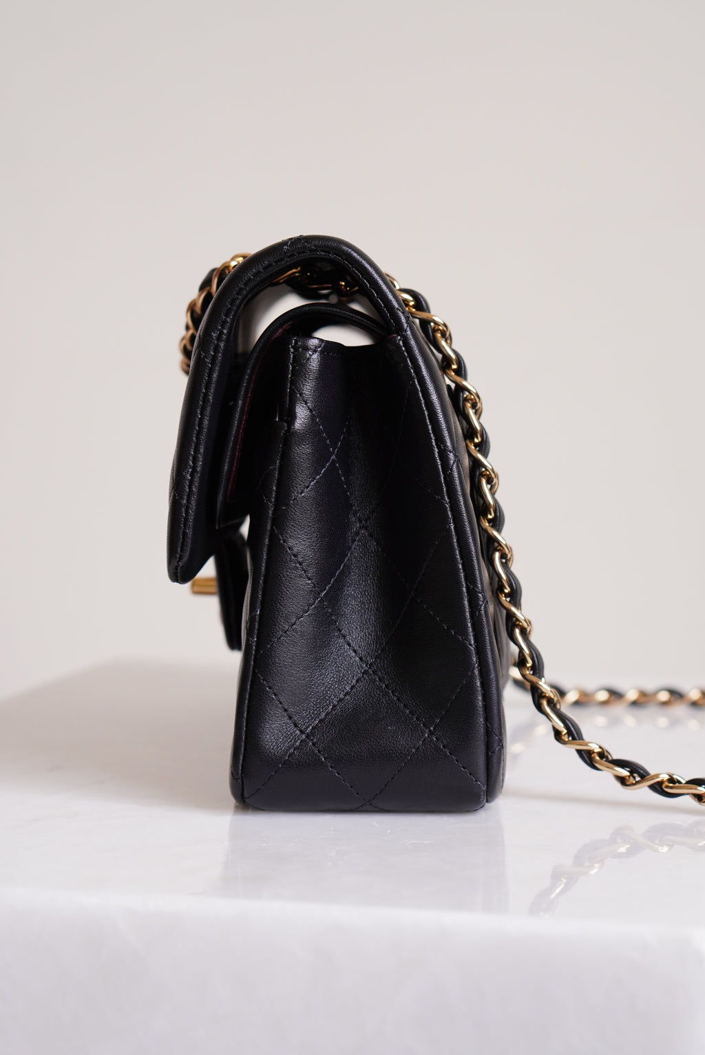 CHANEL CLASSIC SMALL DOUBLE FLAP | BLACK