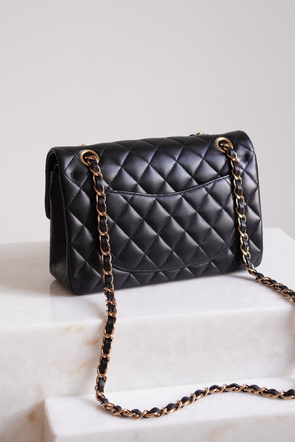 CHANEL CLASSIC SMALL DOUBLE FLAP | BLACK