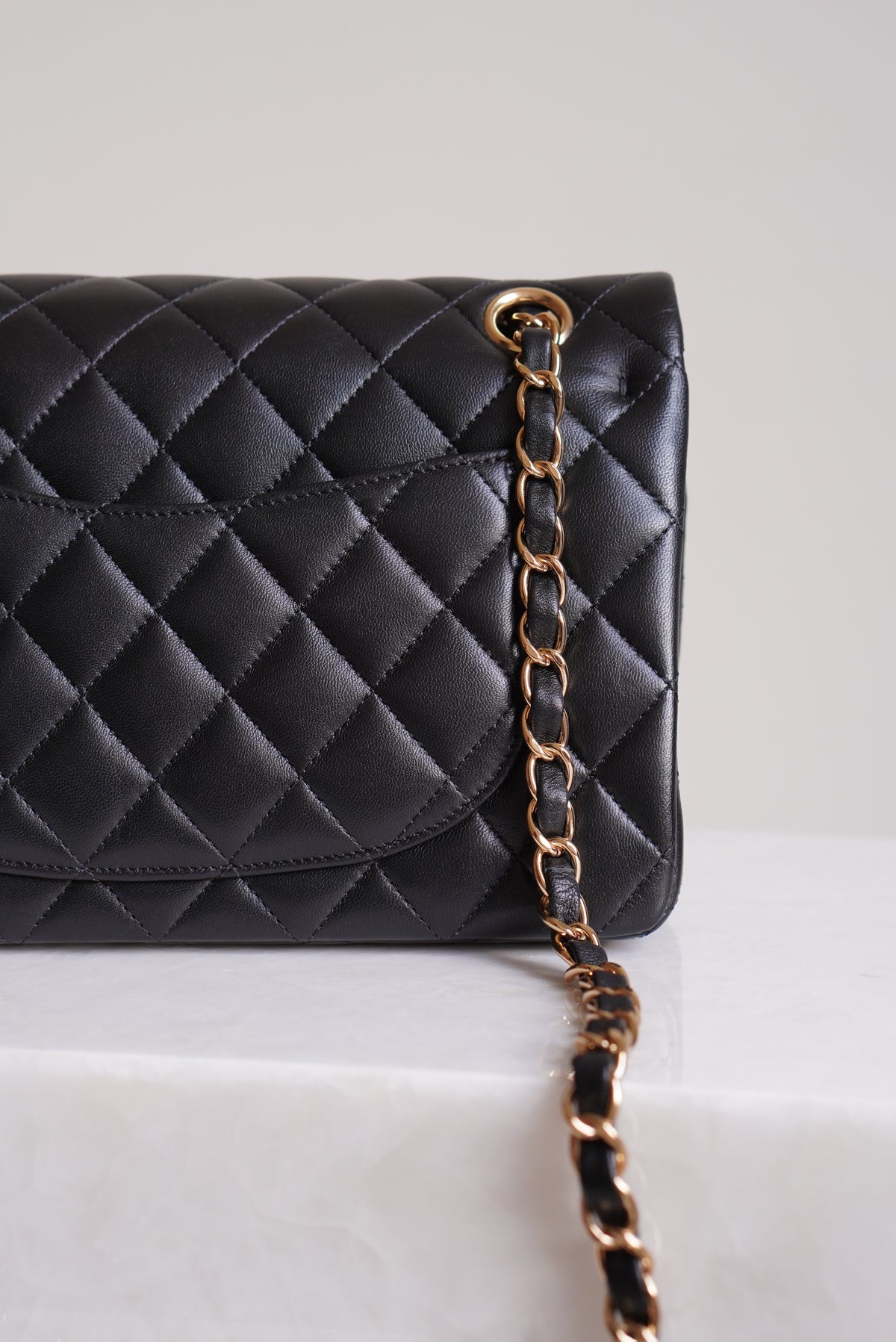 CHANEL CLASSIC SMALL DOUBLE FLAP | BLACK