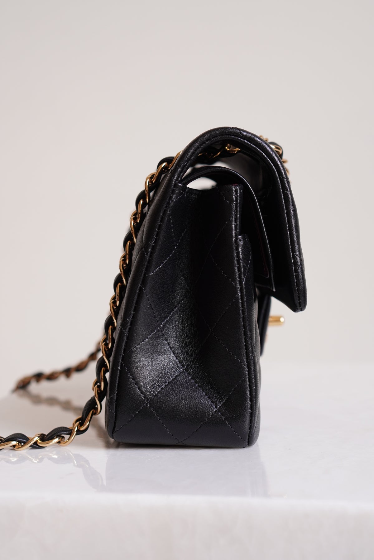 CHANEL CLASSIC SMALL DOUBLE FLAP | BLACK
