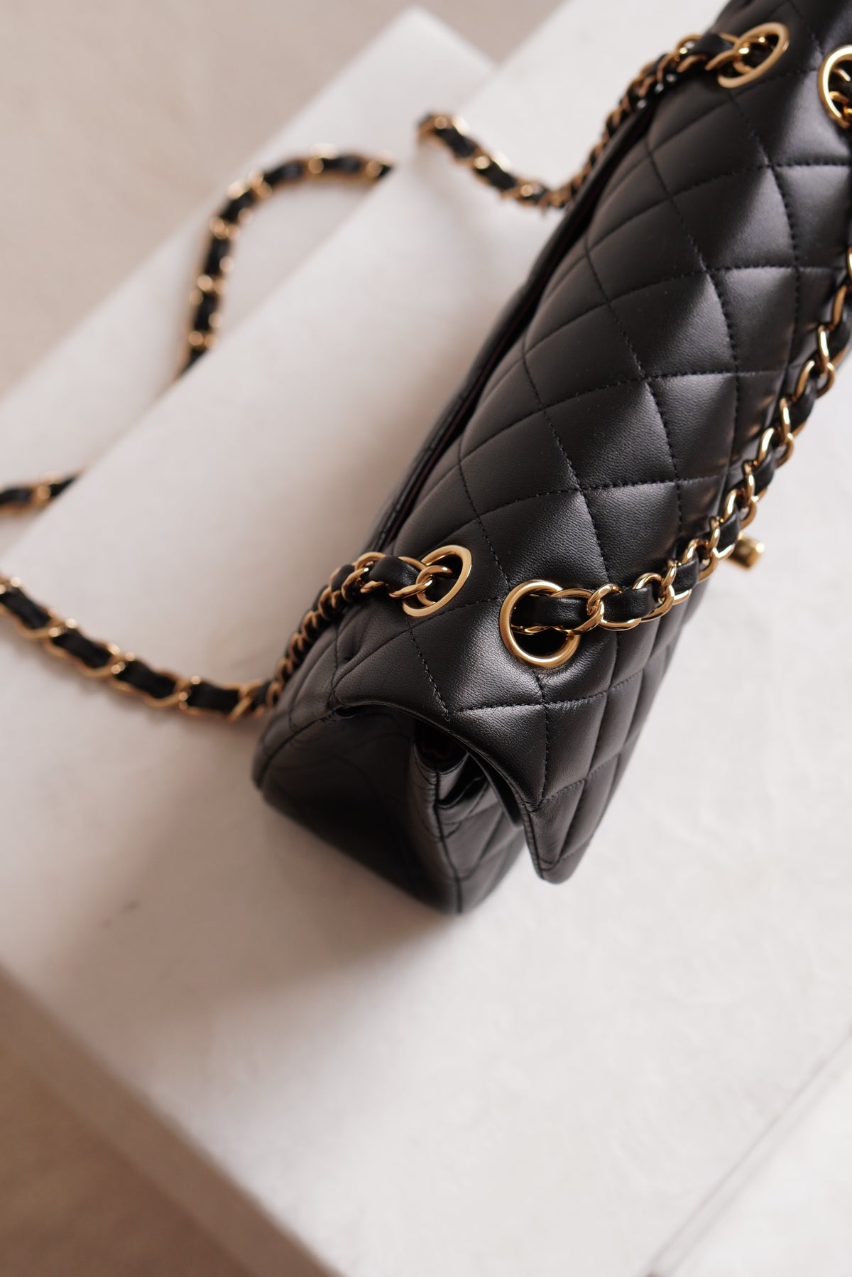 CHANEL CLASSIC SMALL DOUBLE FLAP | BLACK
