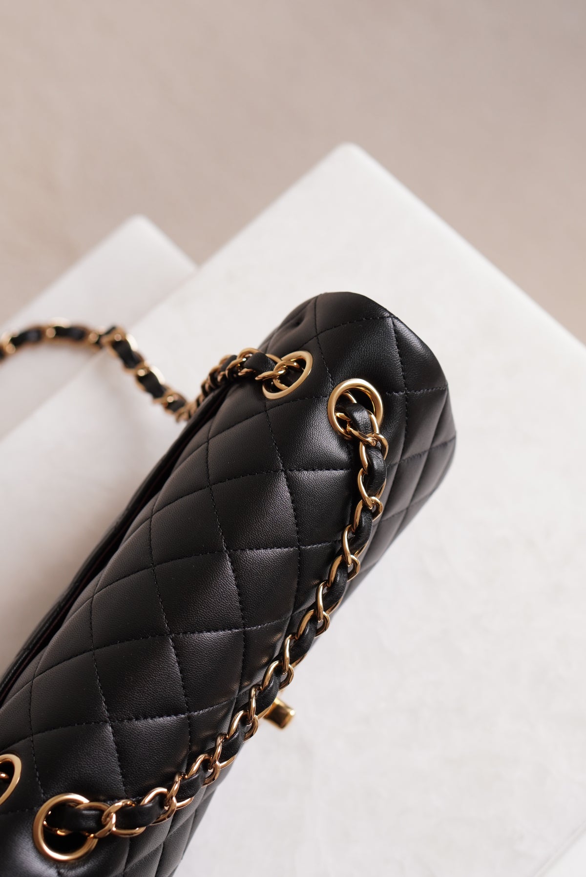 CHANEL CLASSIC SMALL DOUBLE FLAP | BLACK