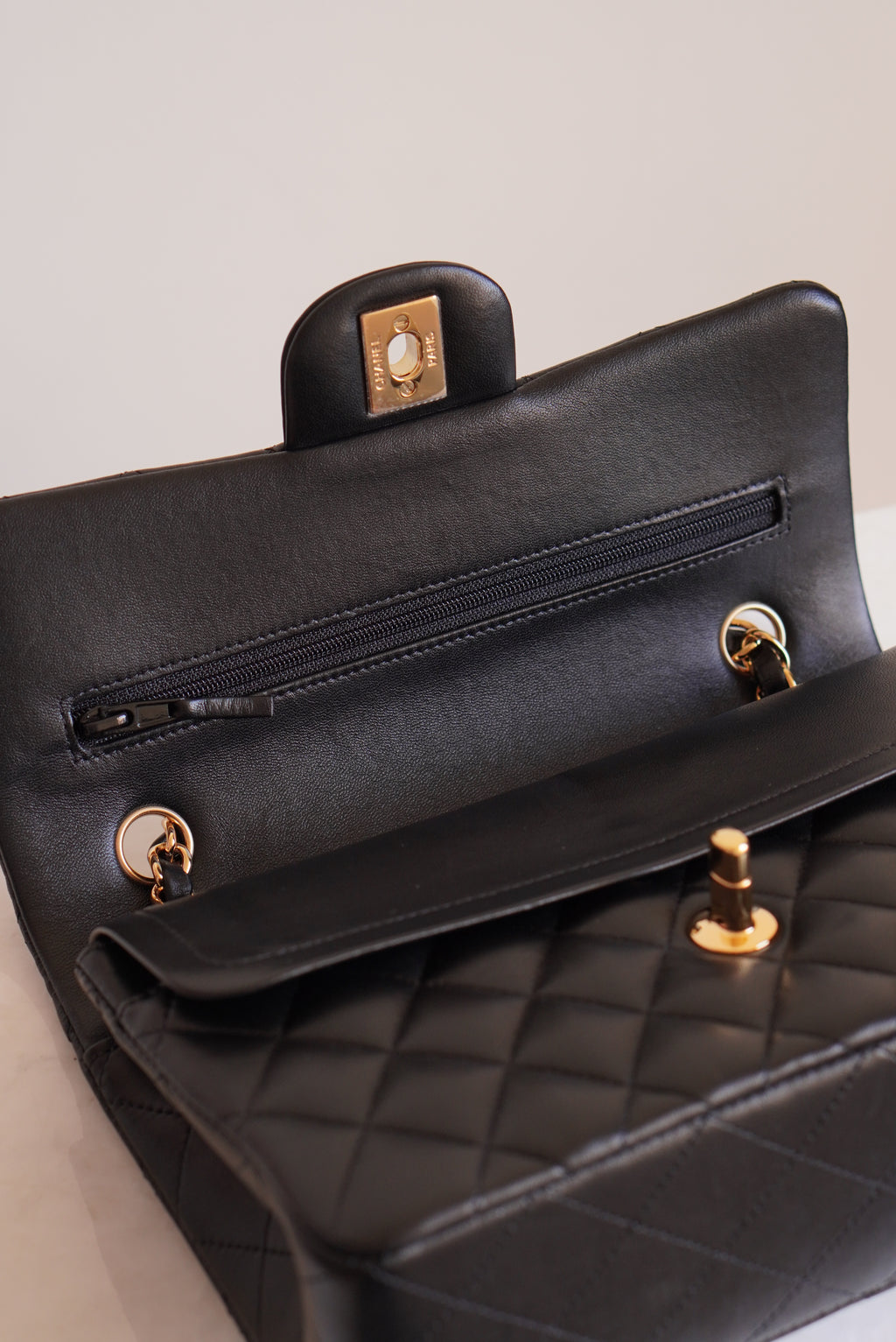 CHANEL CLASSIC SMALL DOUBLE FLAP | BLACK