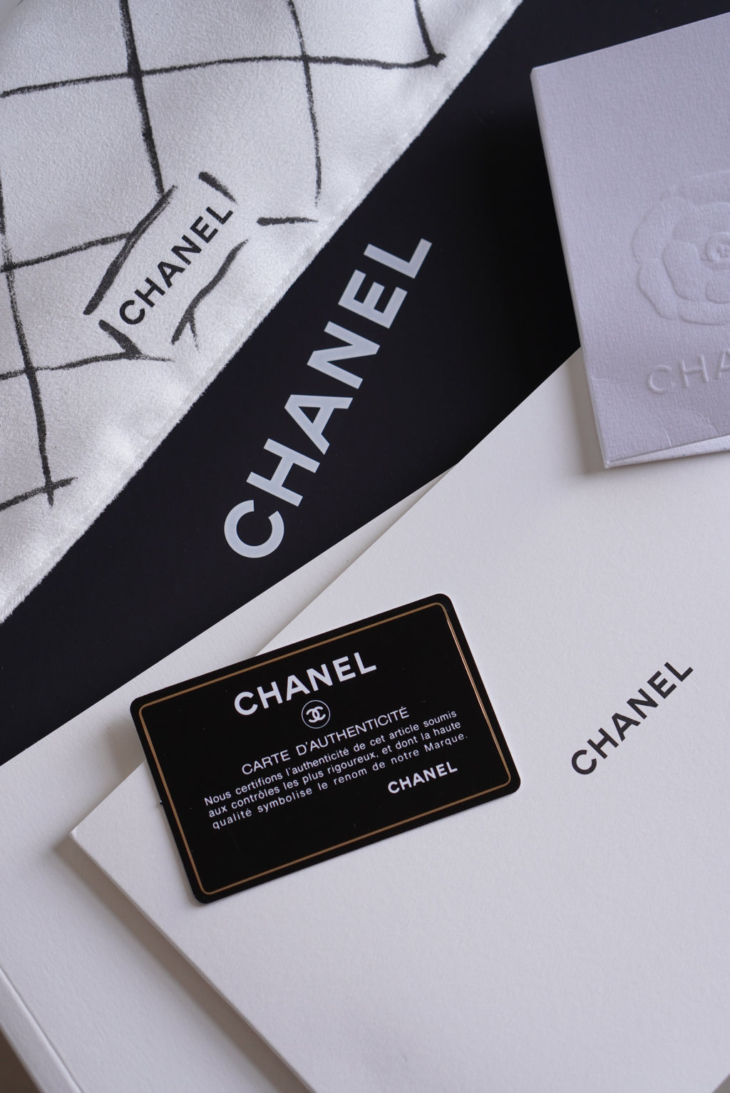 CHANEL CLASSIC SMALL DOUBLE FLAP | BLACK