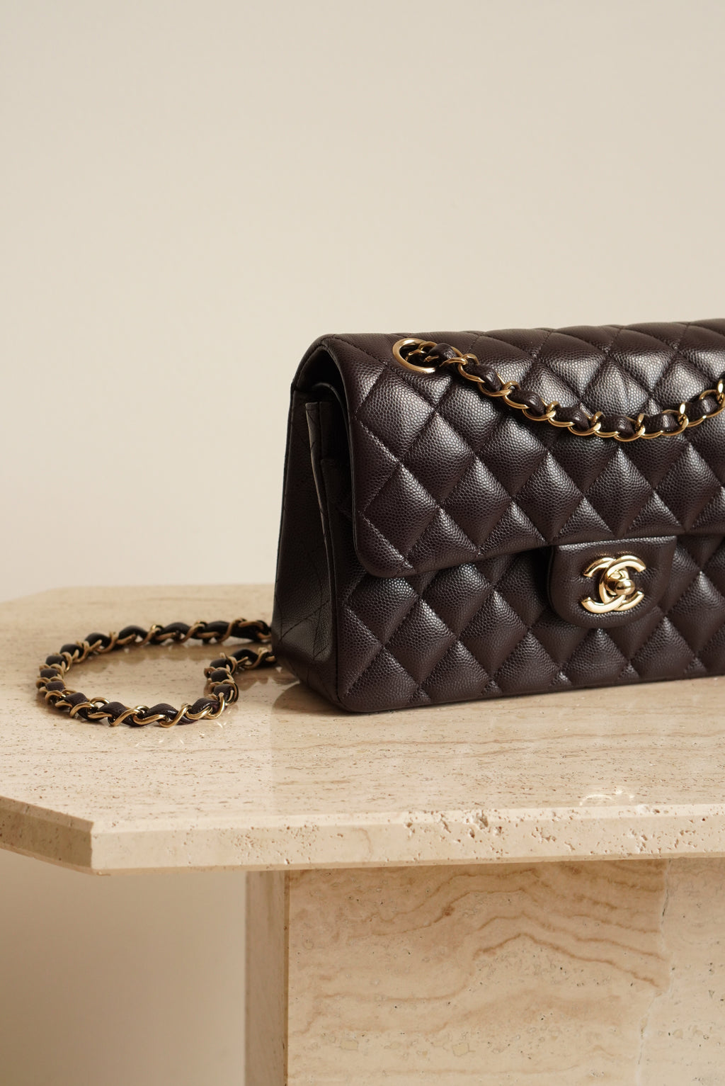 CHANEL CLASSIC 22K SMALL DOUBLE FLAP | DARK BROWN