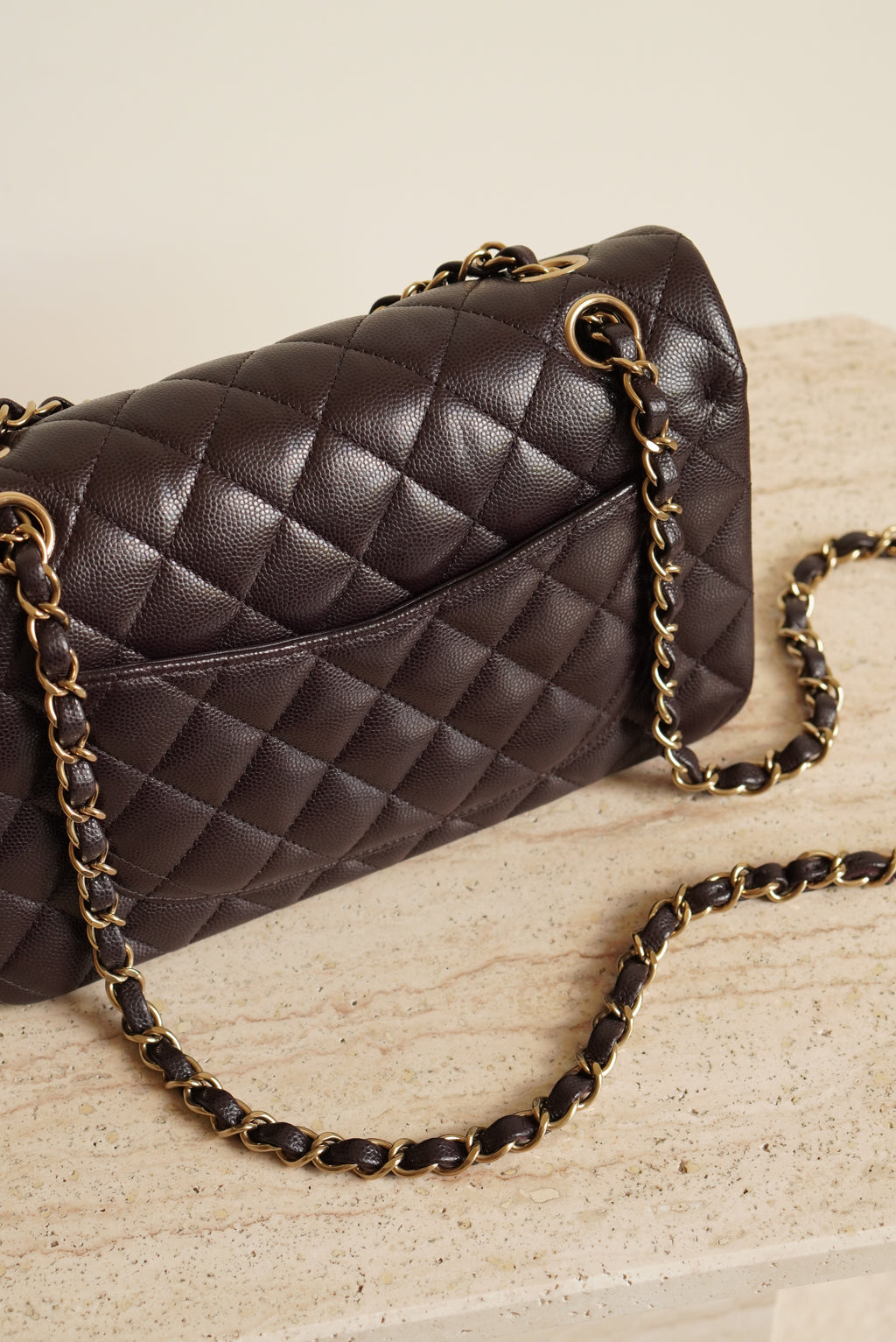 CHANEL CLASSIC 22K SMALL DOUBLE FLAP | DARK BROWN