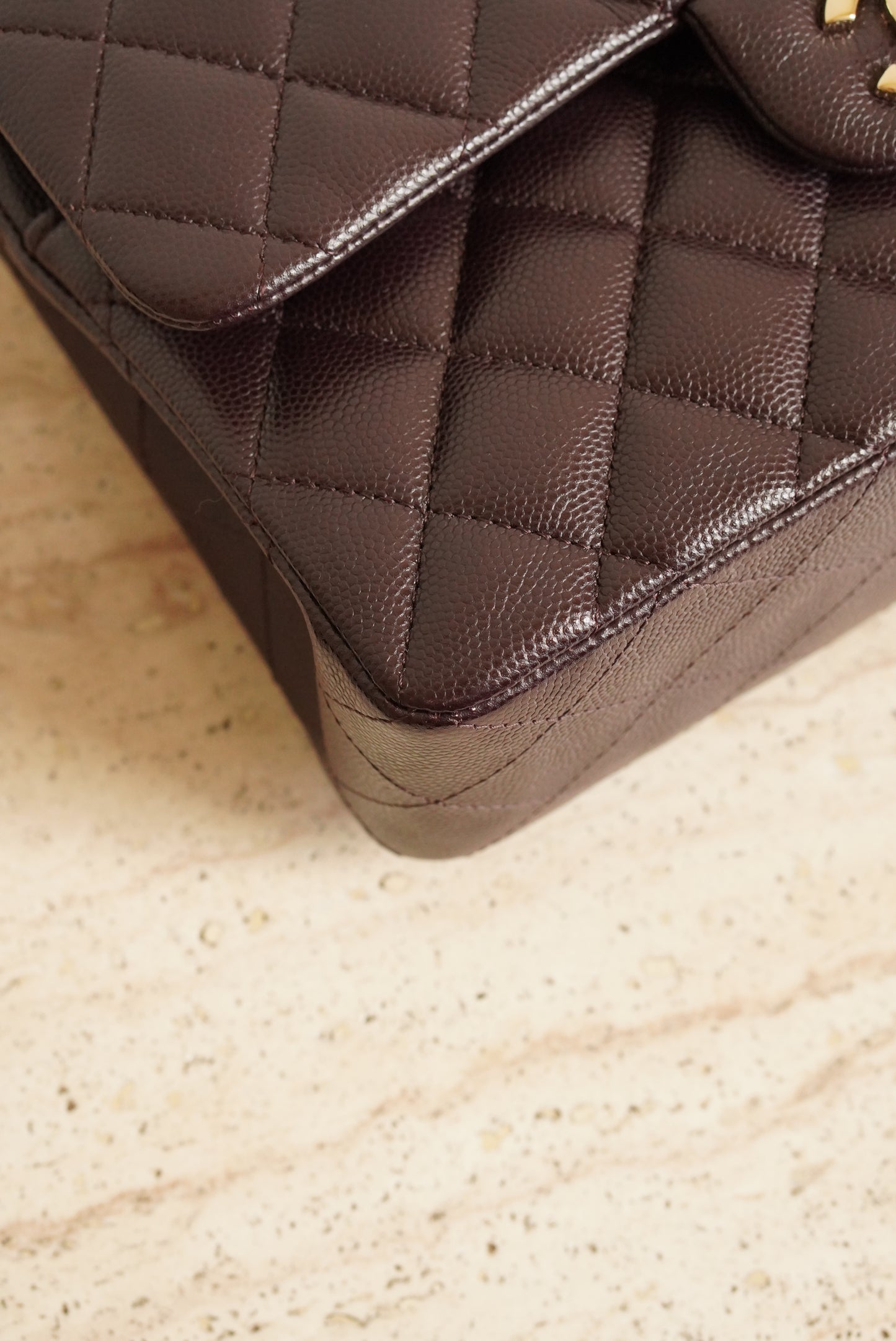 CHANEL CLASSIC 22K SMALL DOUBLE FLAP | DARK BROWN