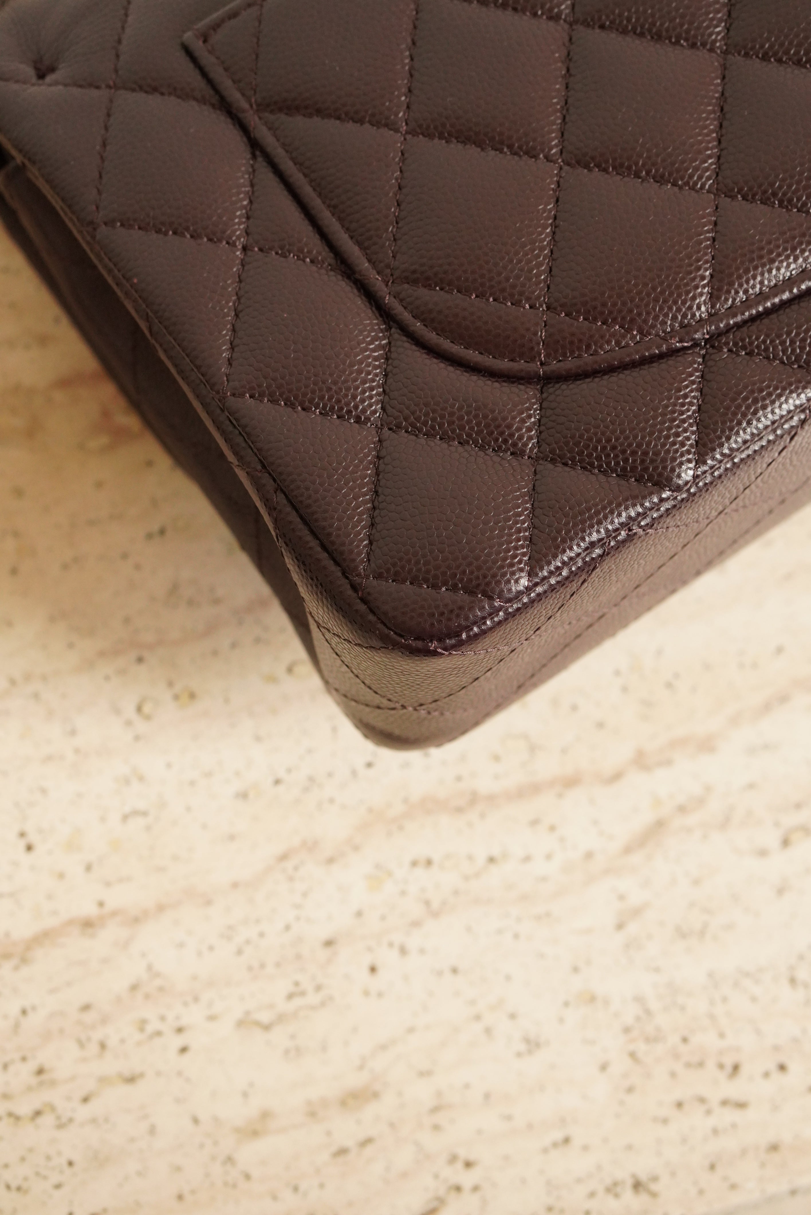 CHANEL CLASSIC 22K SMALL DOUBLE FLAP | DARK BROWN