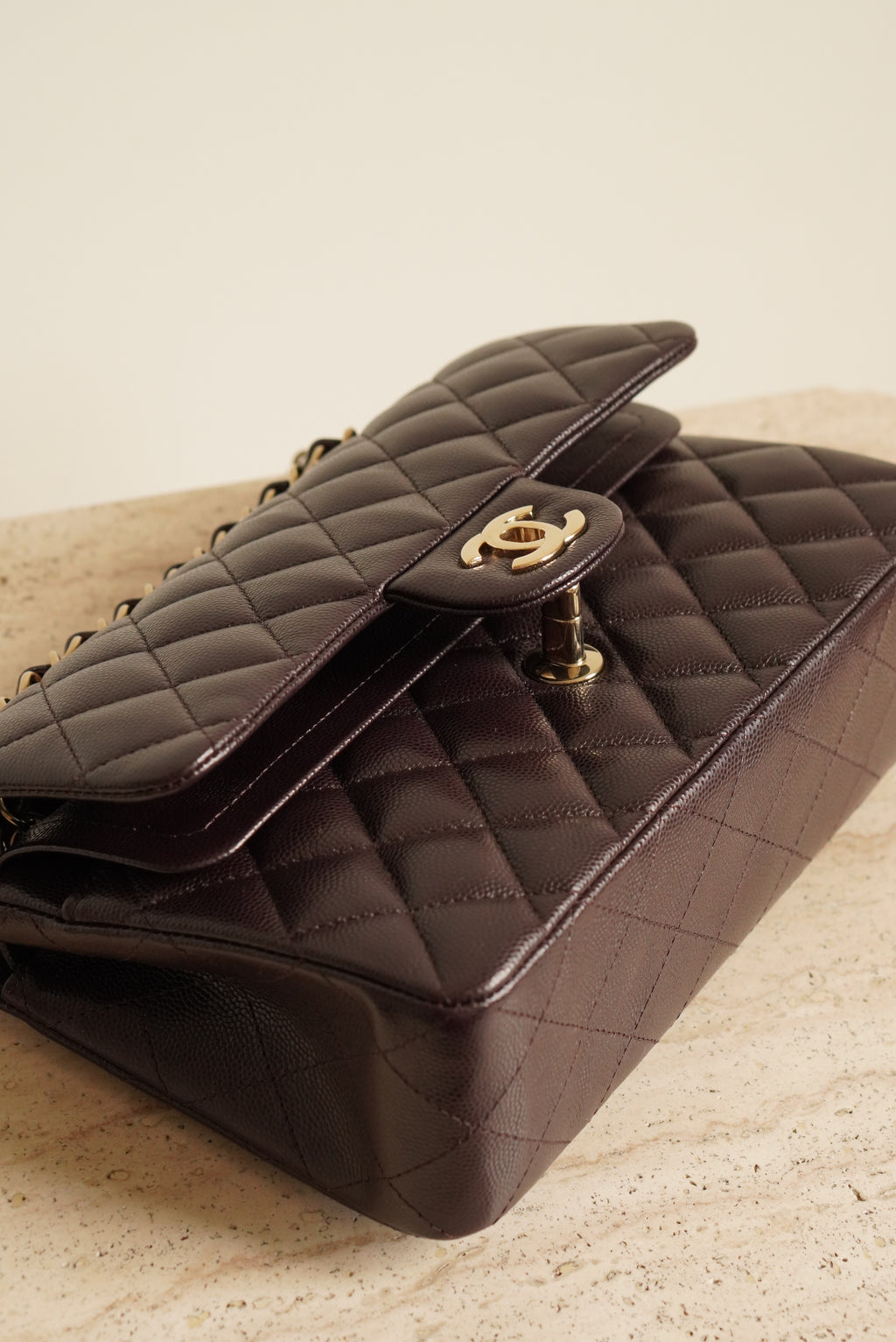 CHANEL CLASSIC 22K SMALL DOUBLE FLAP | DARK BROWN