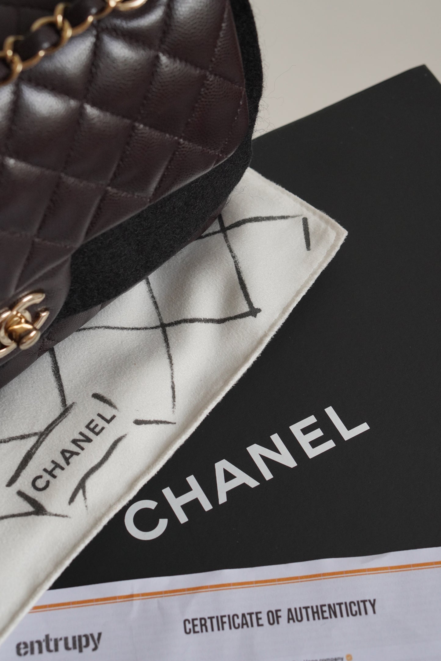 CHANEL CLASSIC 22K SMALL DOUBLE FLAP | DARK BROWN