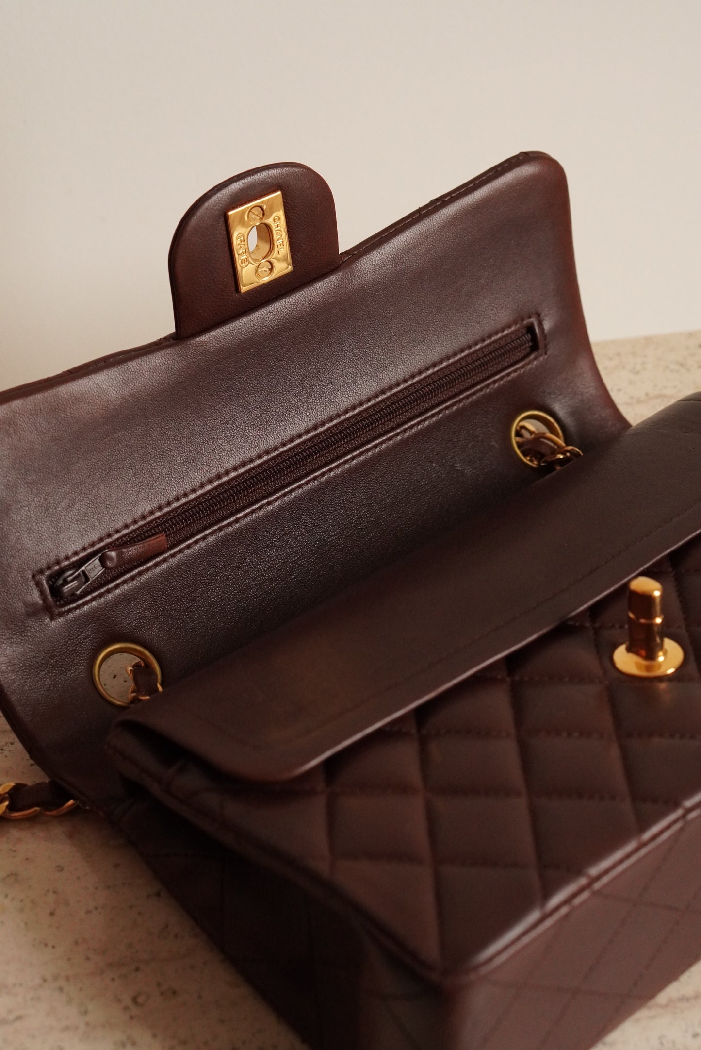 CHANEL CLASSIC SMALL DOUBLE FLAP | BROWN