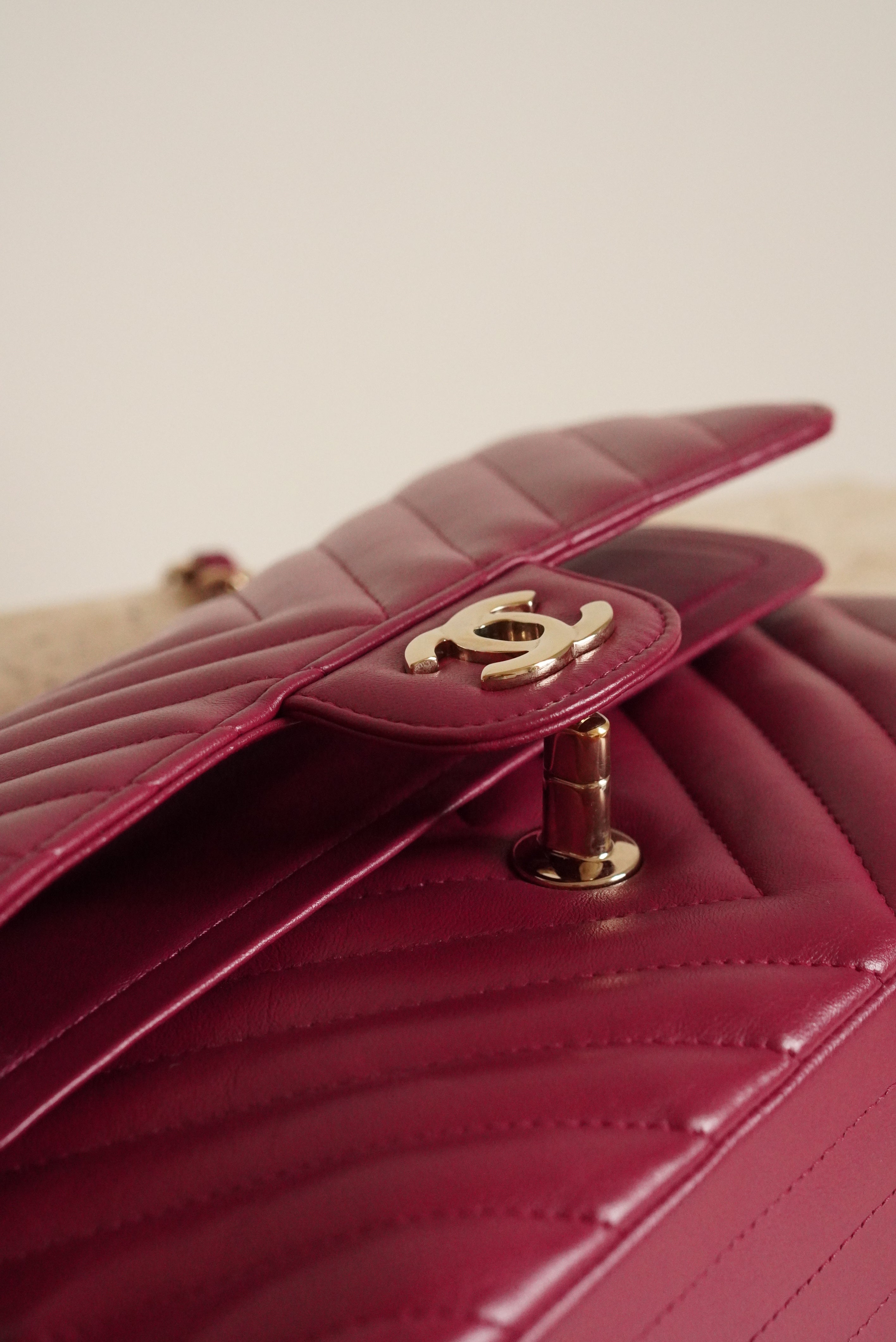CHANEL CLASSIC SMALL DOUBLE FLAP | PINK