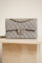 CHANEL CLASSIC 22B SMALL DOUBLE FLAP | GREY