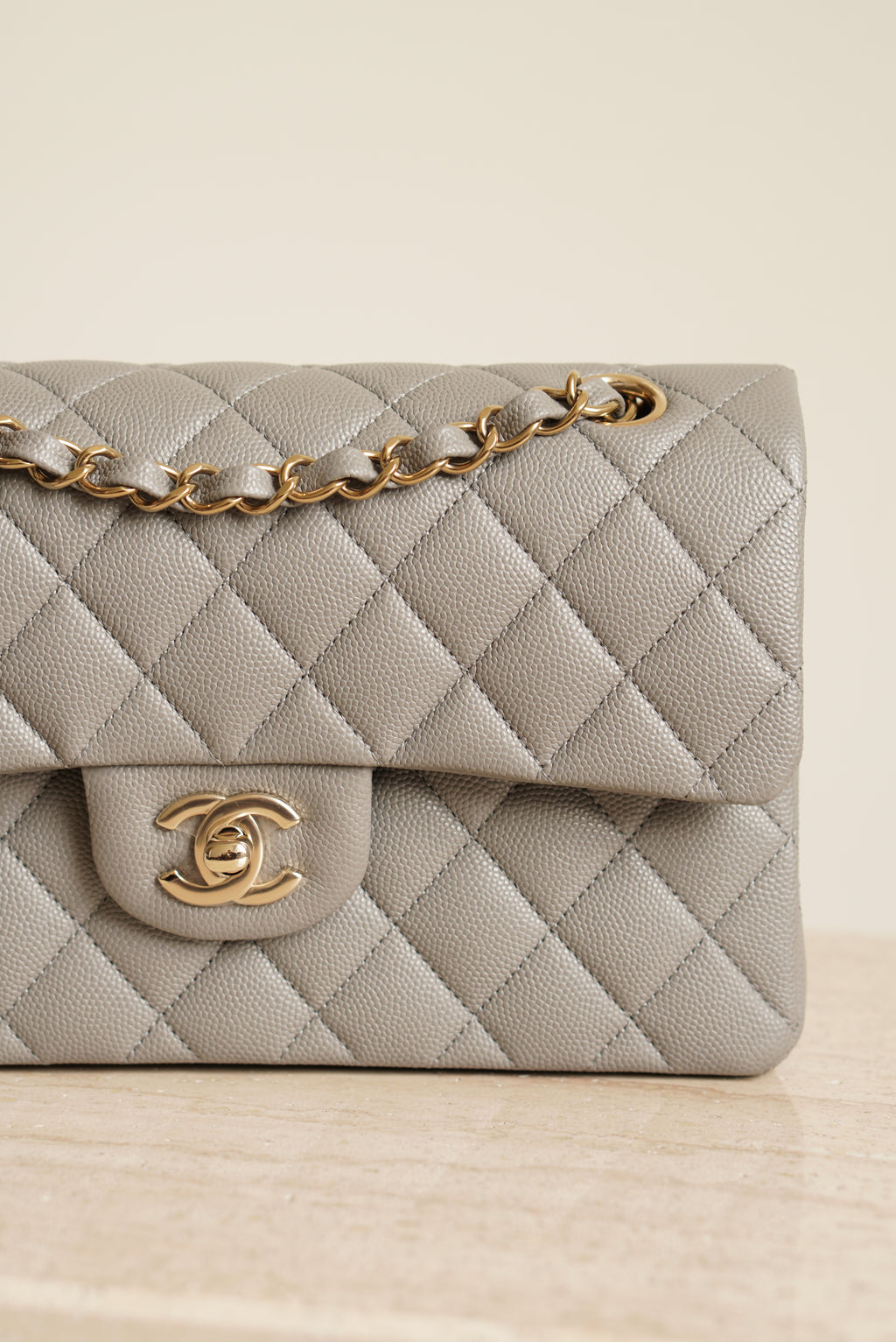 CHANEL CLASSIC 22B SMALL DOUBLE FLAP | GREY