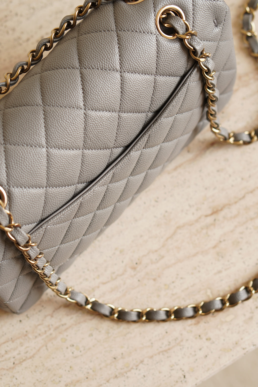 CHANEL CLASSIC 22B SMALL DOUBLE FLAP | GREY
