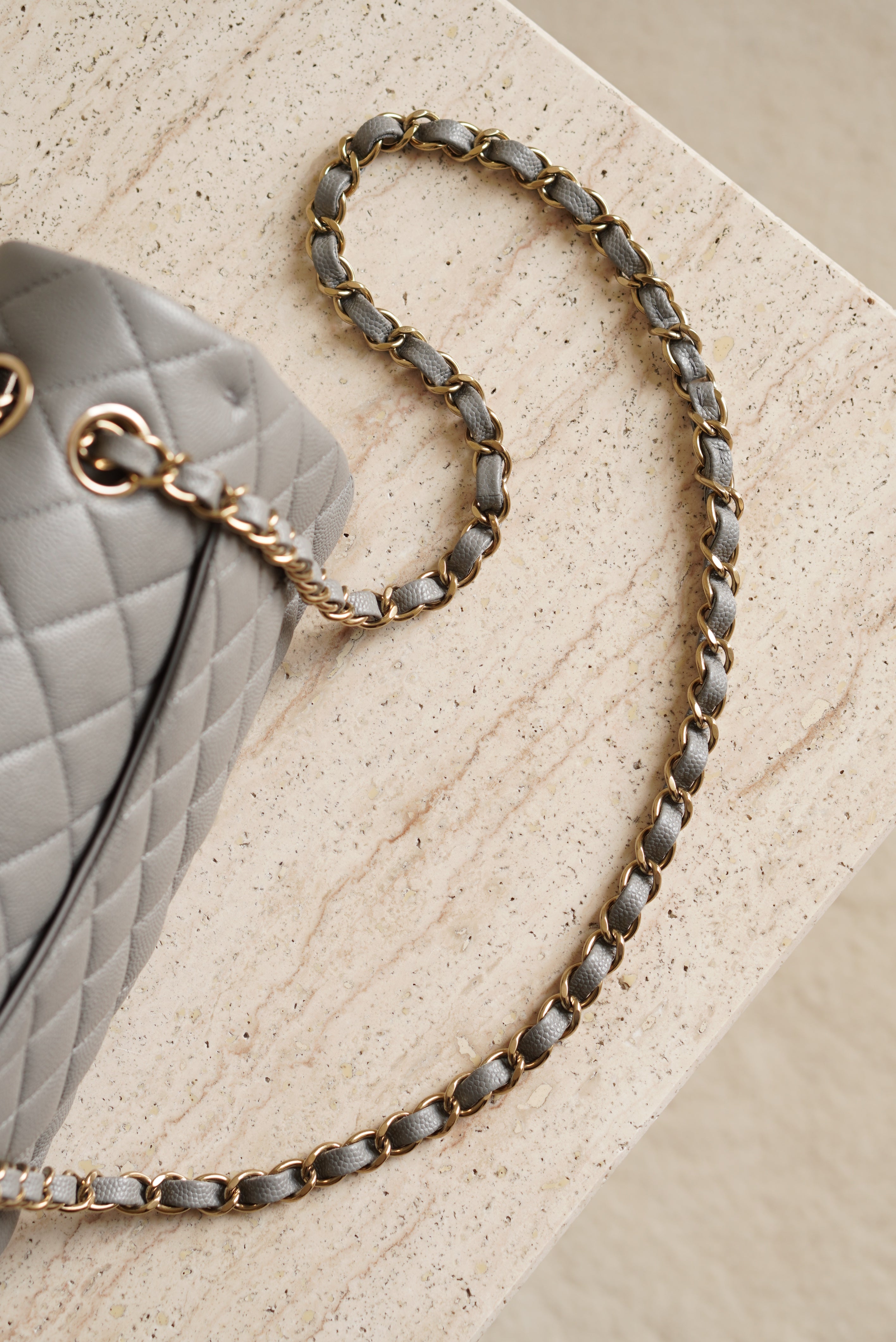 CHANEL CLASSIC 22B SMALL DOUBLE FLAP | GREY