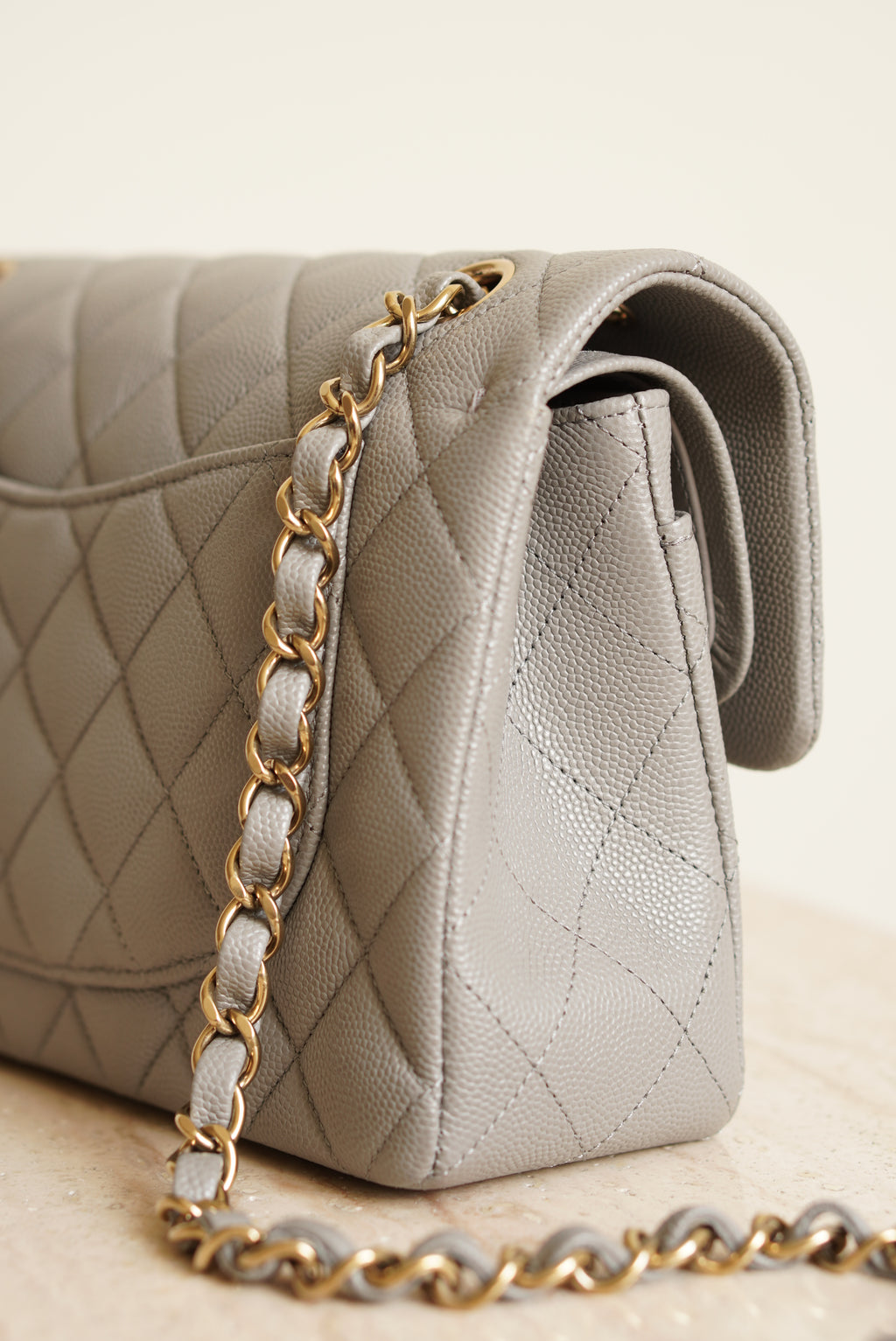 CHANEL CLASSIC 22B SMALL DOUBLE FLAP | GREY