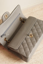CHANEL CLASSIC 22B SMALL DOUBLE FLAP | GREY