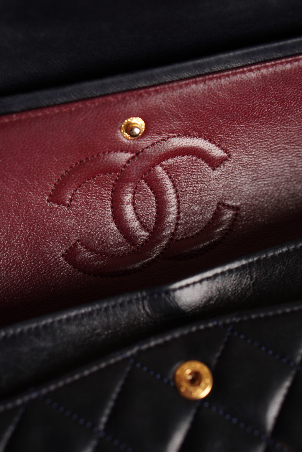 CHANEL CLASSIC SMALL DOUBLE FLAP | NAVY BLUE