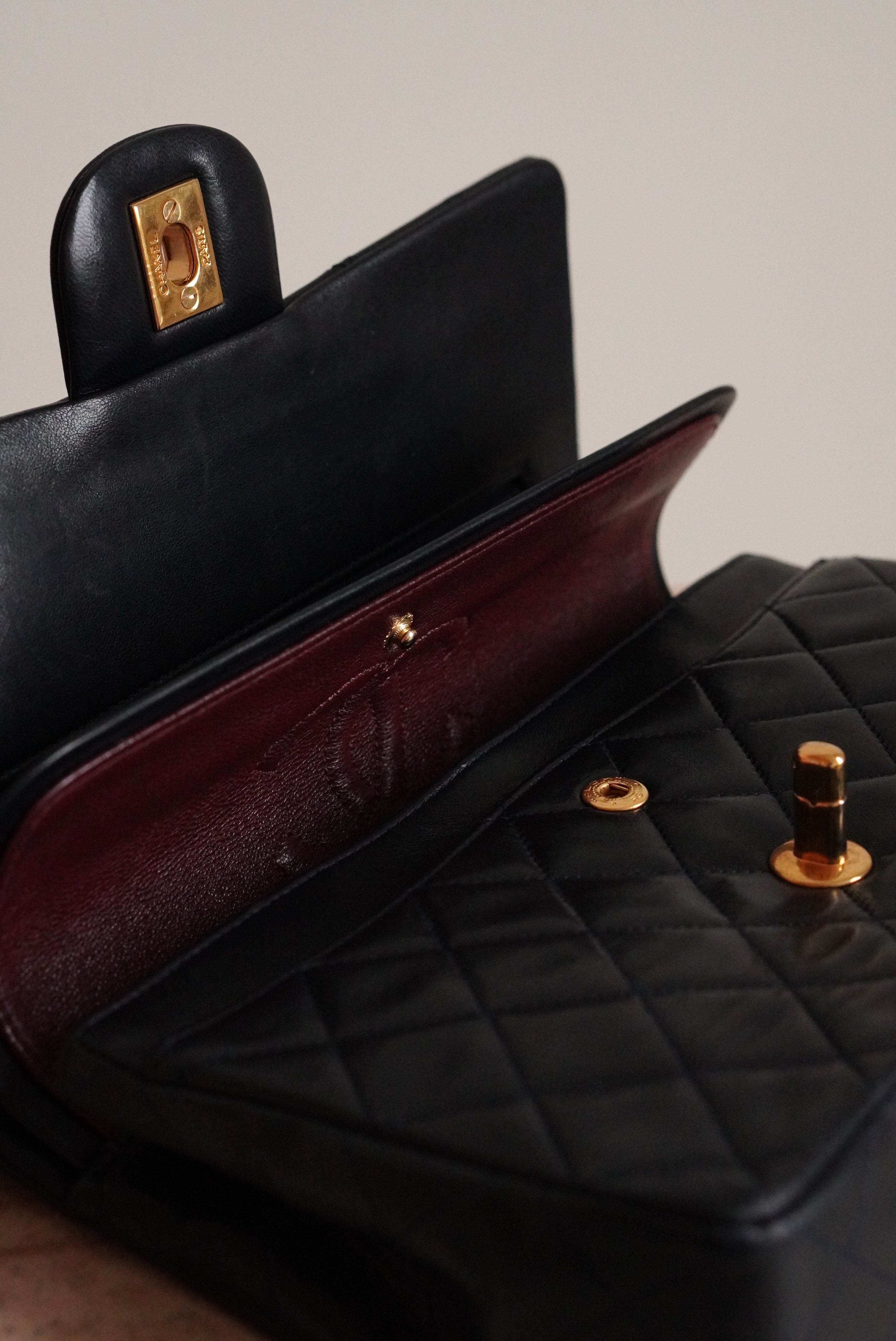 CHANEL CLASSIC SMALL DOUBLE FLAP | NAVY BLUE