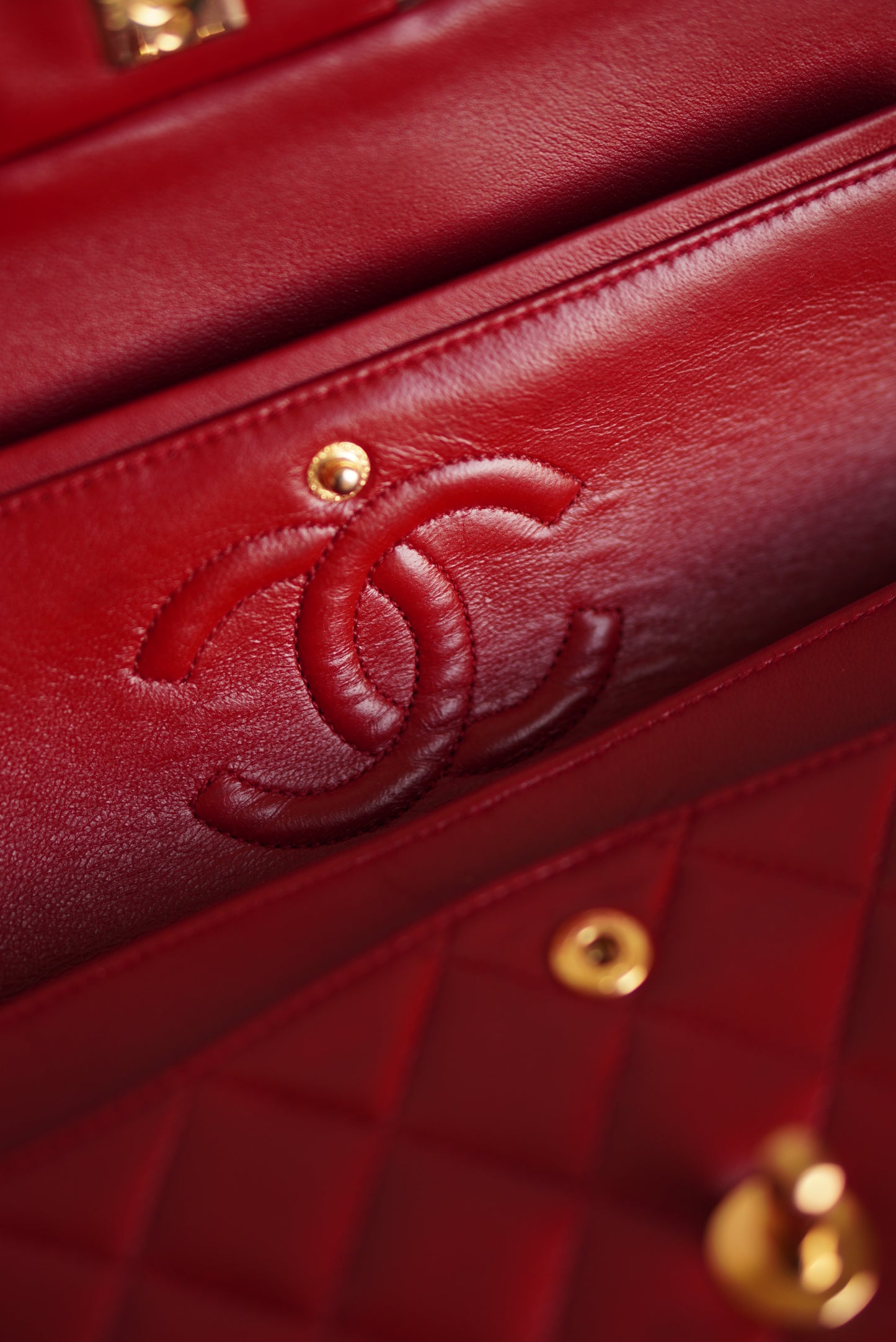 CHANEL CLASSIC SMALL DOUBLE FLAP