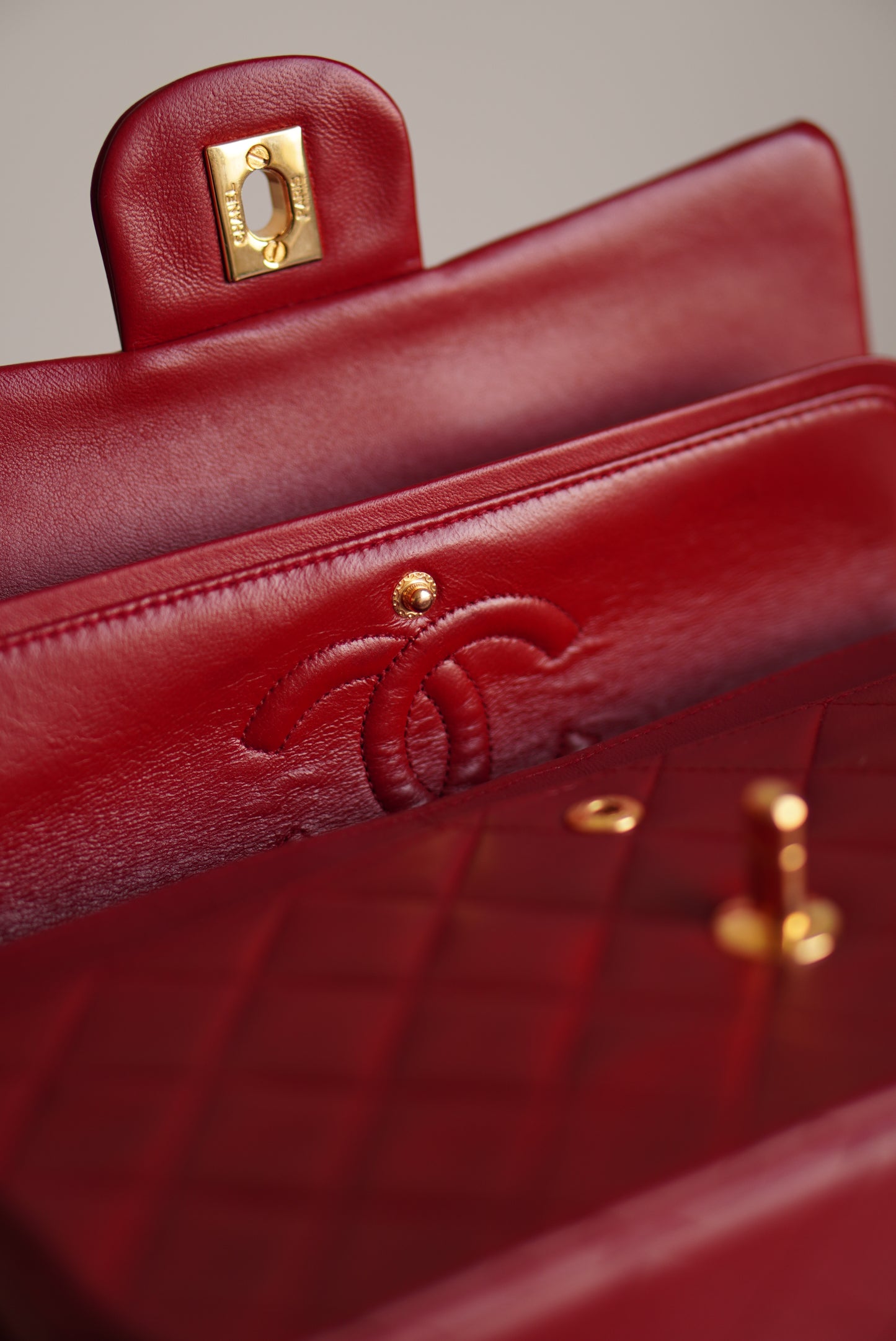 CHANEL CLASSIC SMALL DOUBLE FLAP